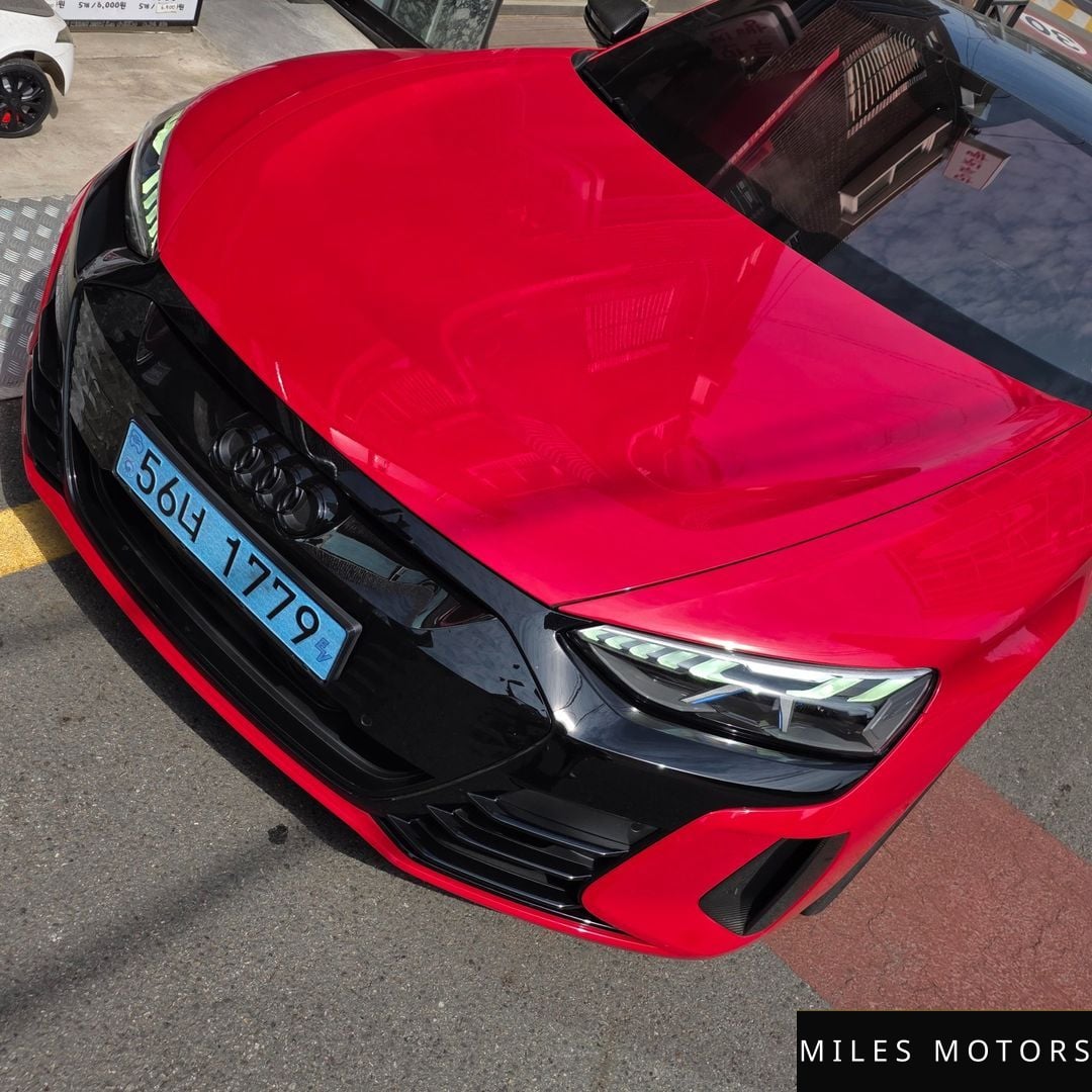 Audi RS e-tron GT 2022 — миниатюра 12