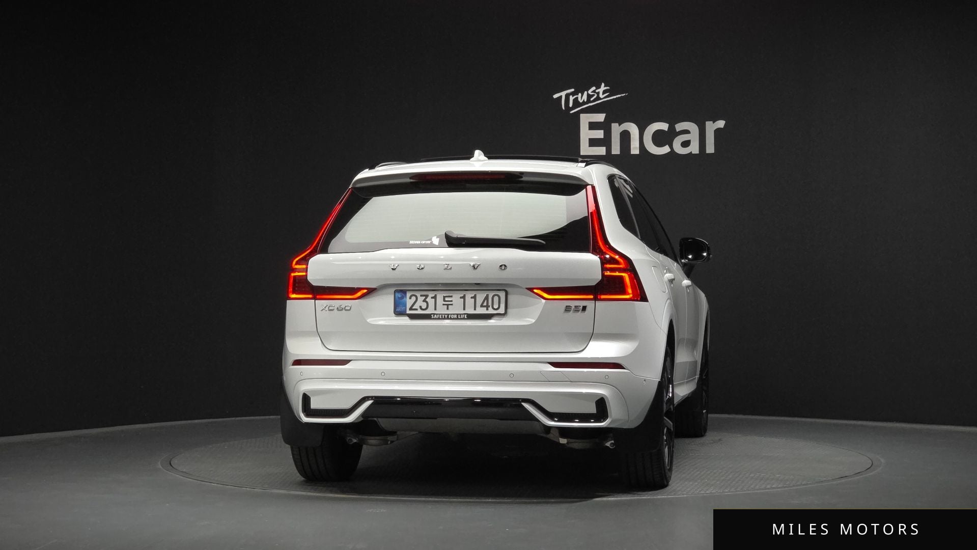 Volvo XC60 2026 — миниатюра 3