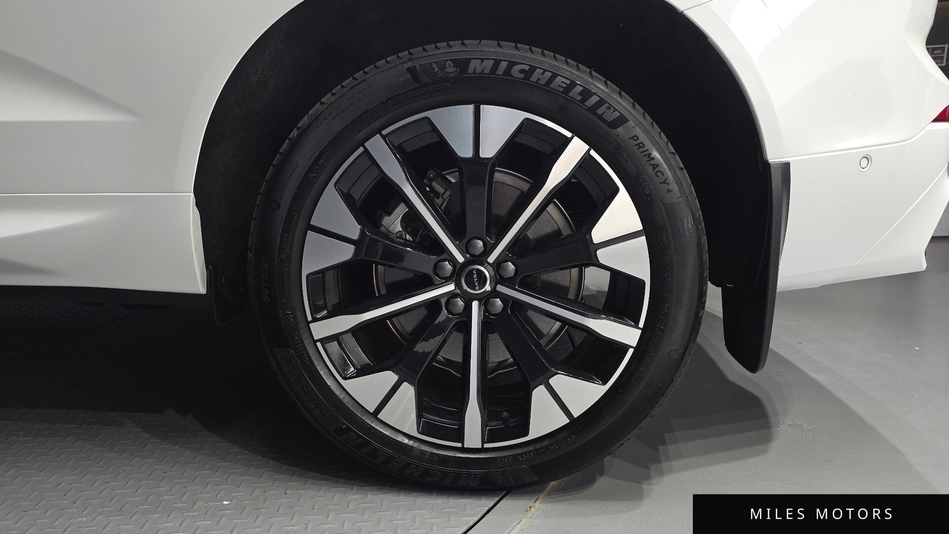 Volvo XC60 2026 — миниатюра 6