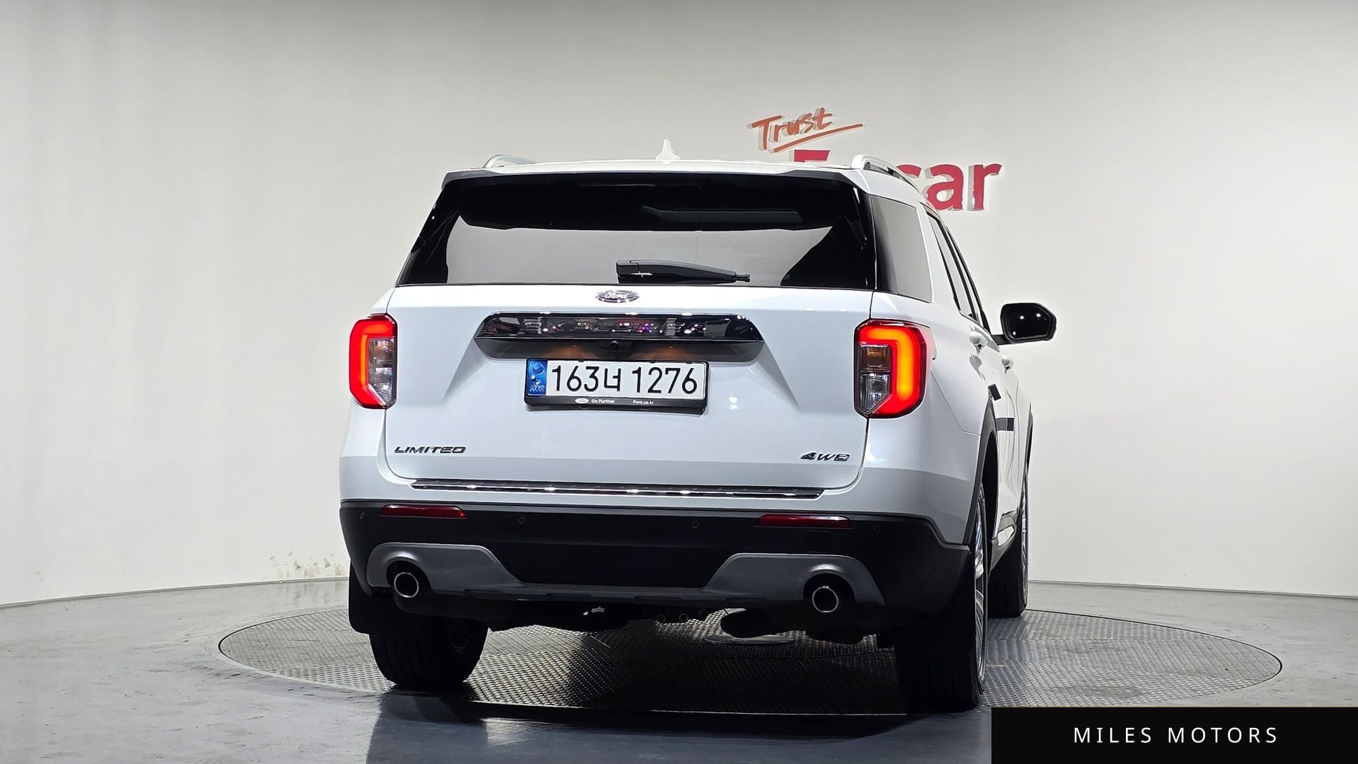 Ford Explorer 2021 — миниатюра 4