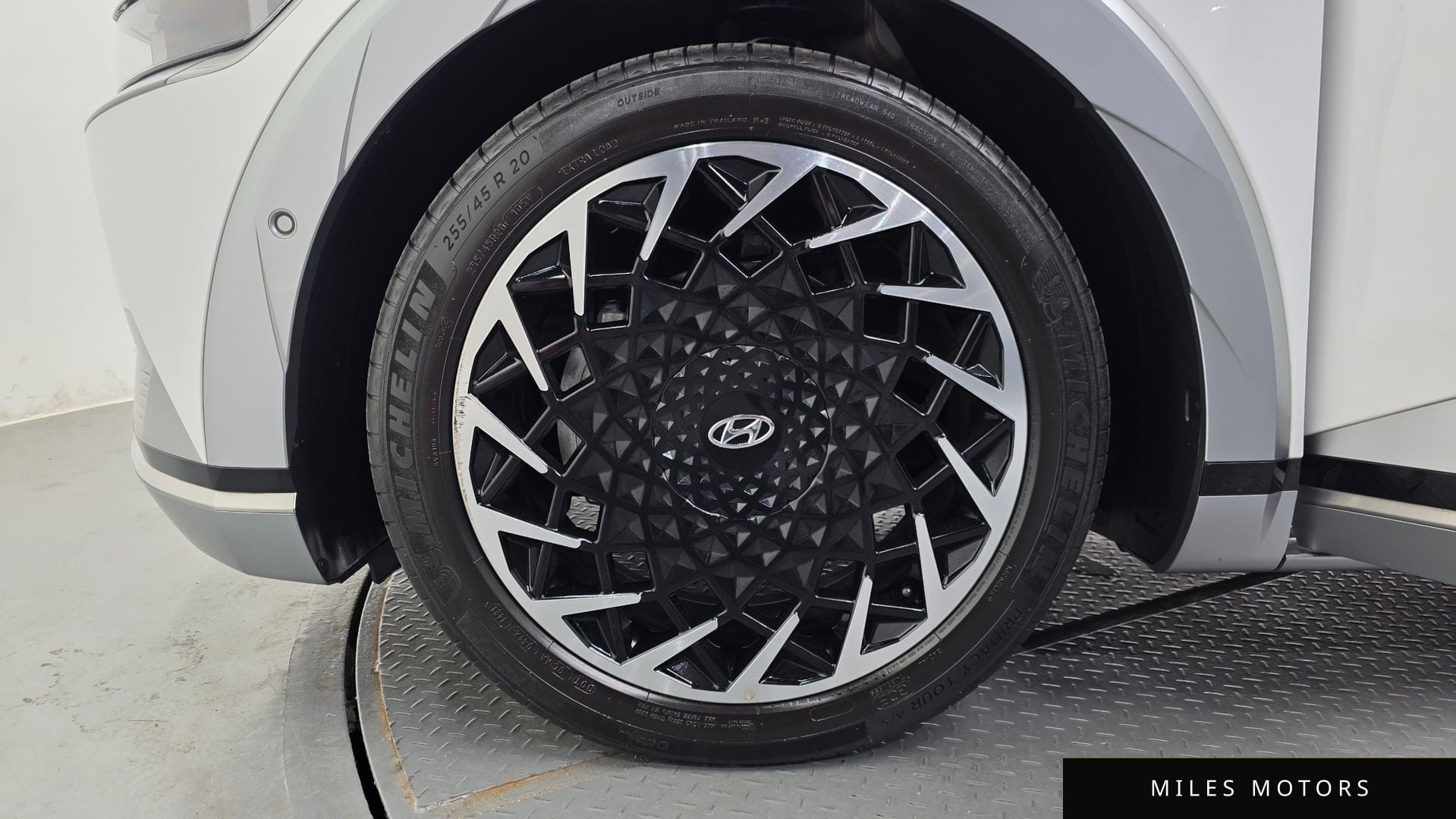 Hyundai Ioniq5 2022 — миниатюра 4