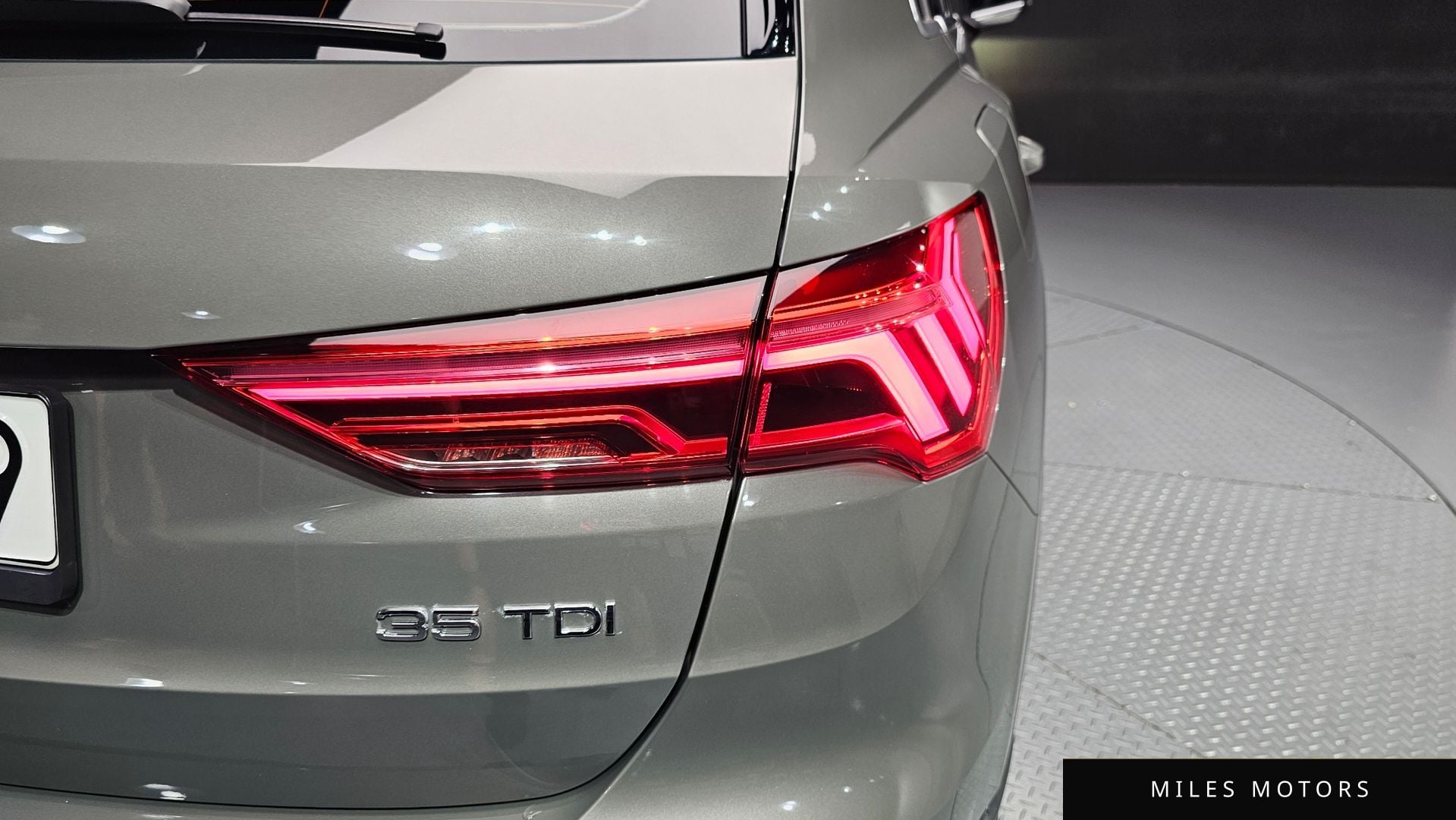 Audi Q3 (F3) 2023 — миниатюра 9