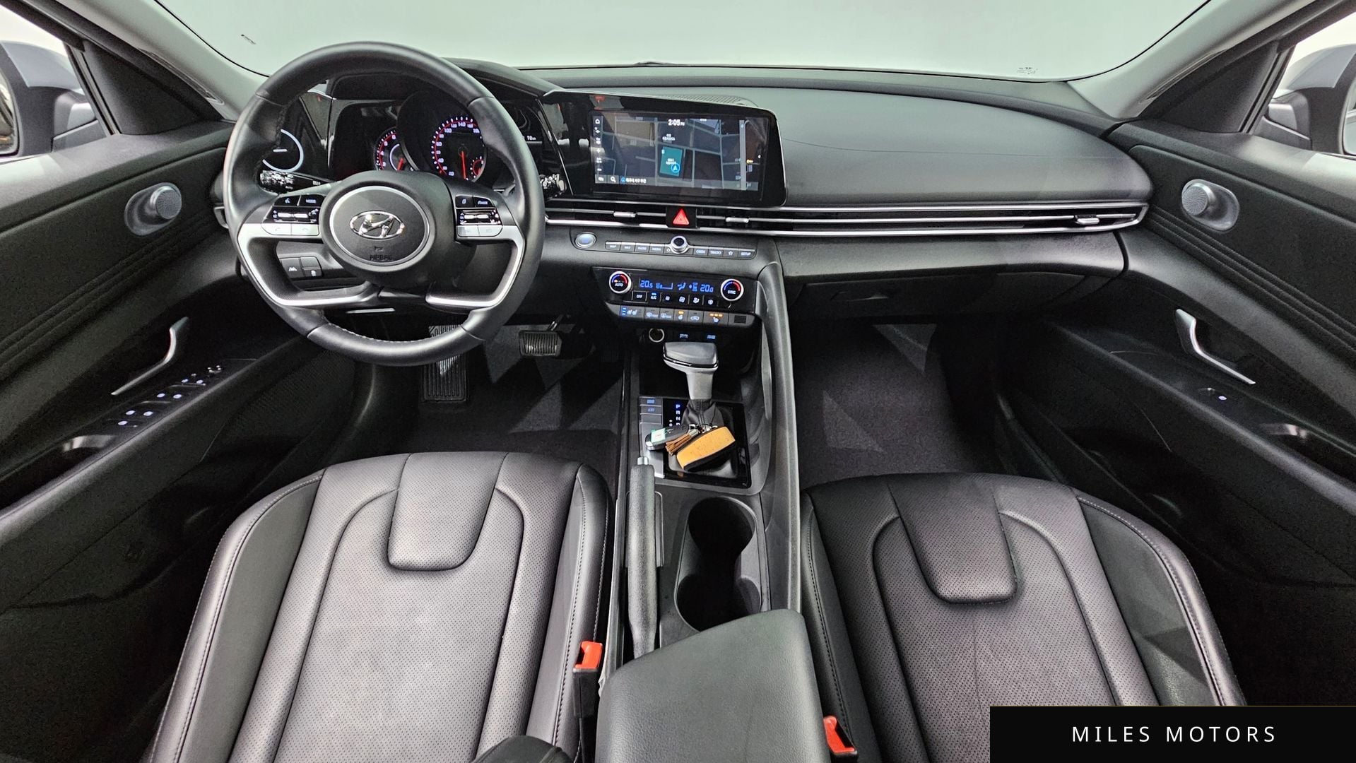 Hyundai AVANTE 2022 — миниатюра 10