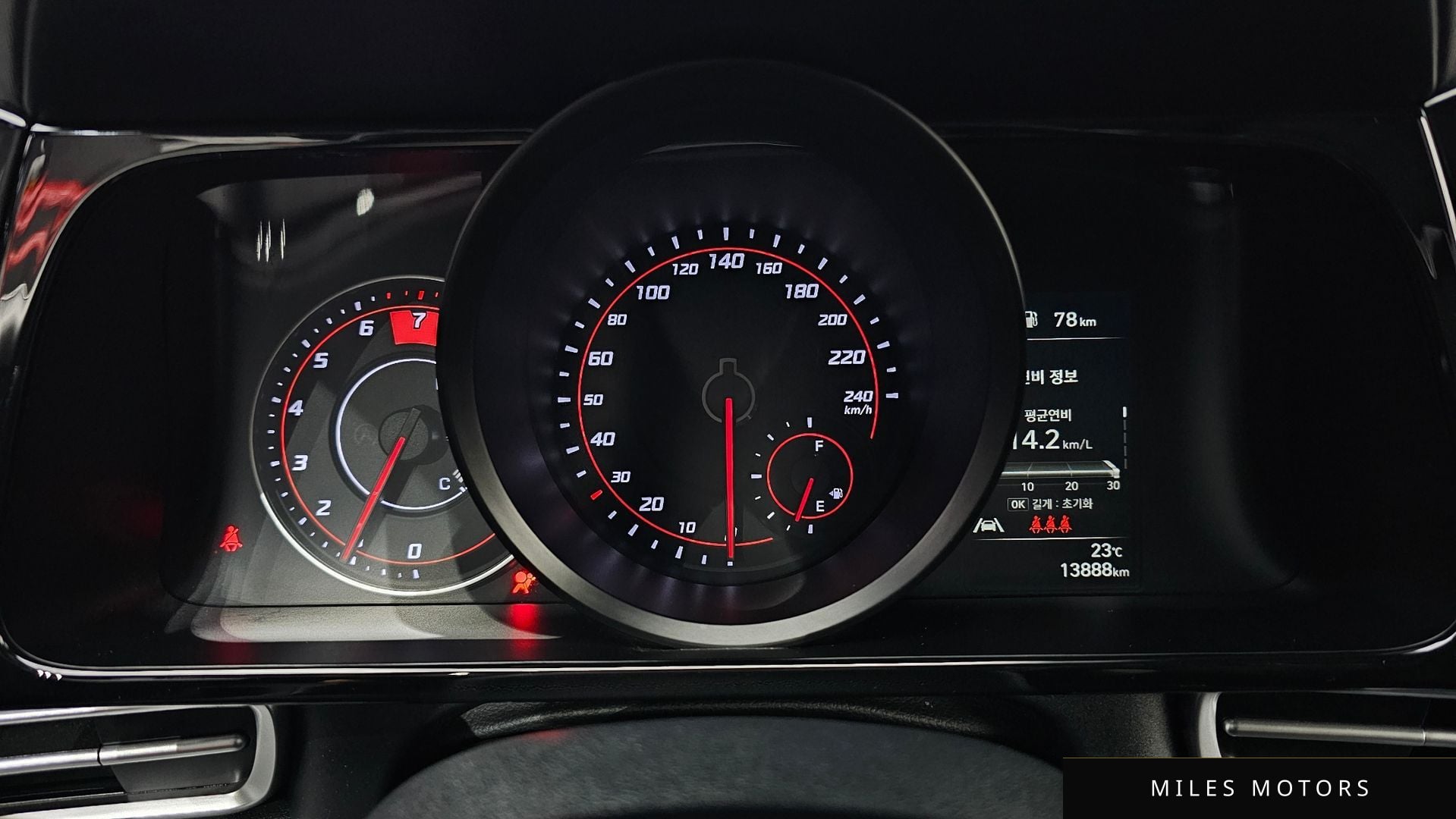 Hyundai AVANTE 2022 — миниатюра 11