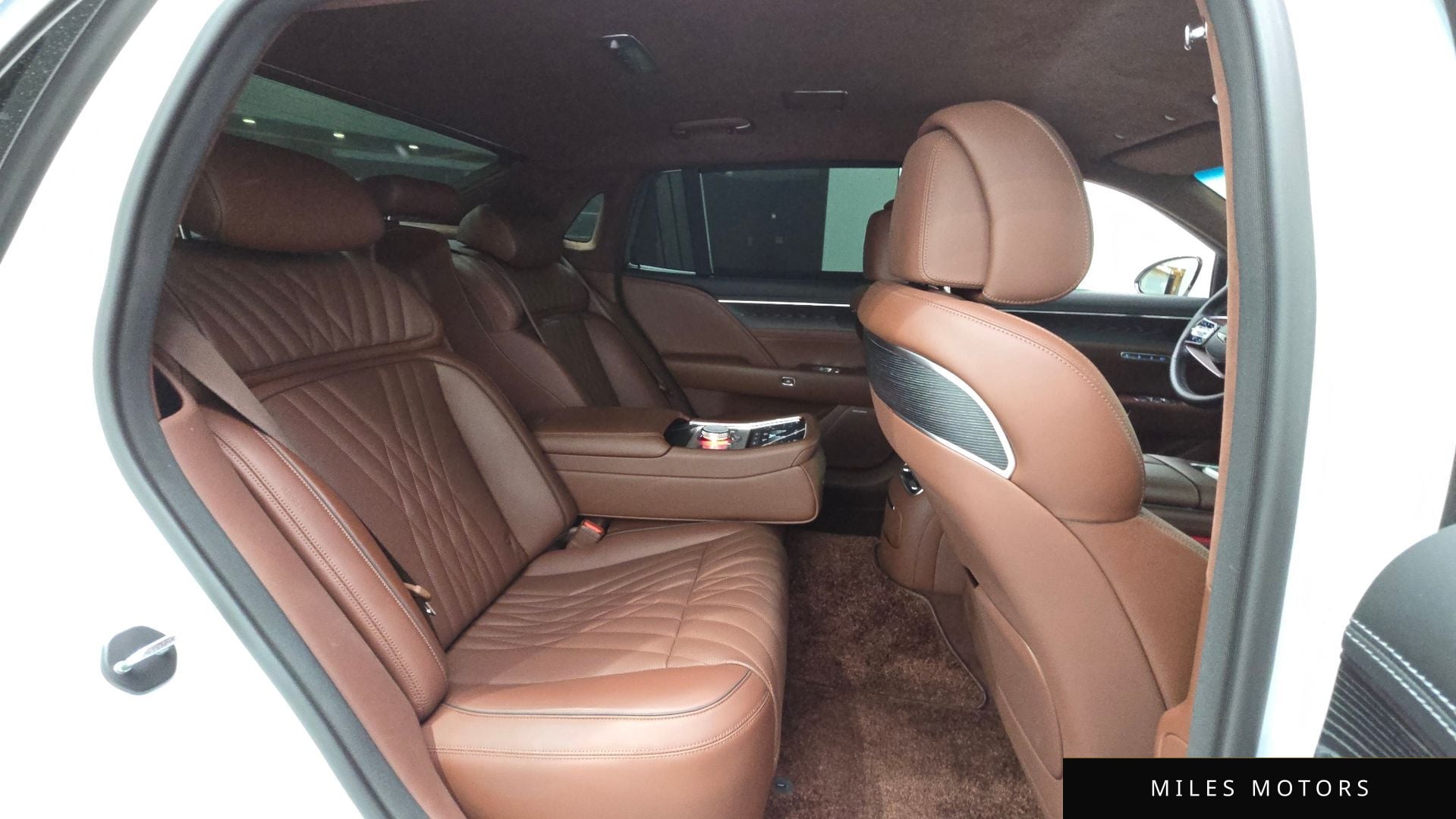 Genesis G90 (RS4) 2022 — миниатюра 12