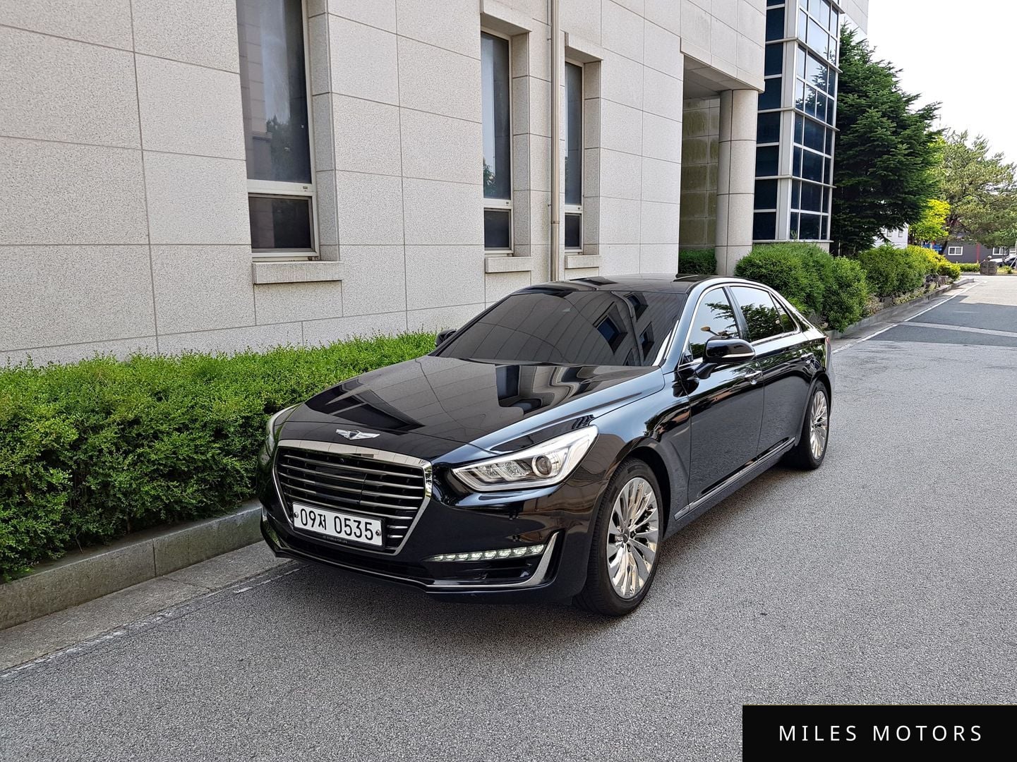 Genesis EQ900 2016 — миниатюра 7