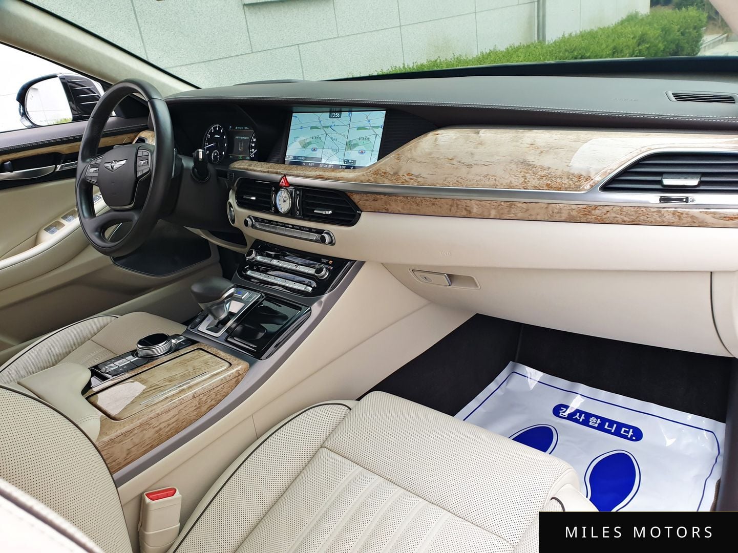 Genesis EQ900 2016 — миниатюра 10