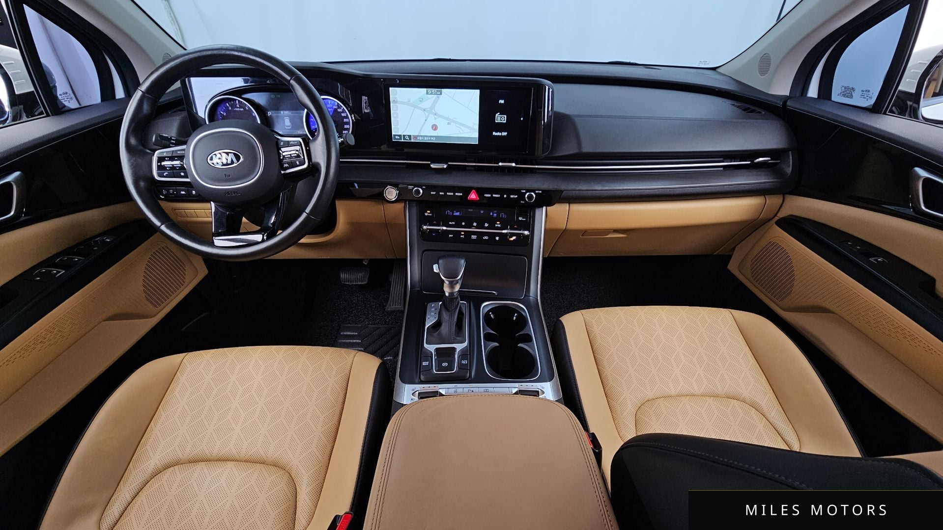 Kia Carnival 2021 — миниатюра 10