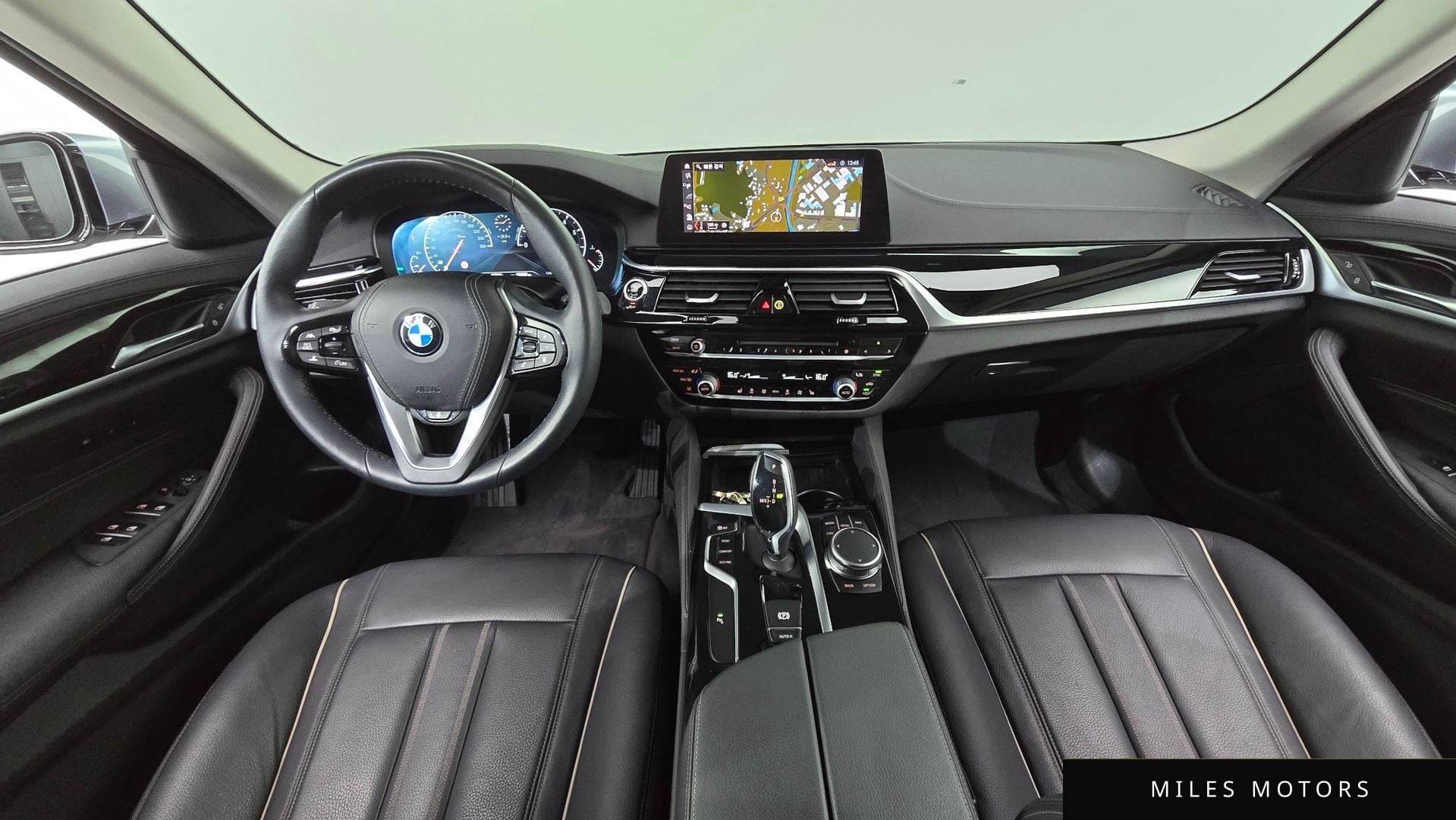 BMW 5 Series (G30) 2019 — миниатюра 10