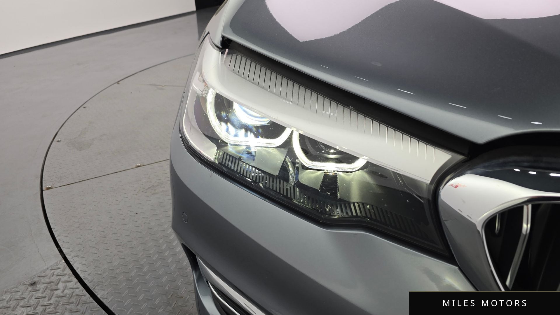 BMW 5 Series (G30) 2019 — миниатюра 8
