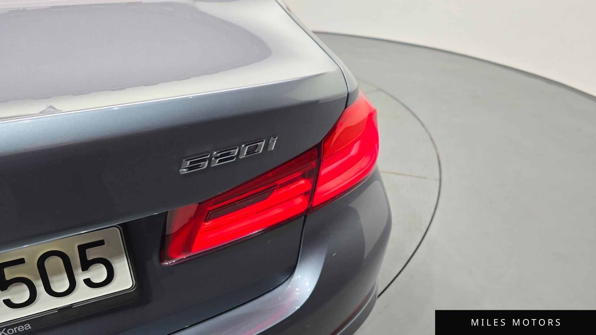 BMW 5 Series (G30) 2019 — миниатюра 9