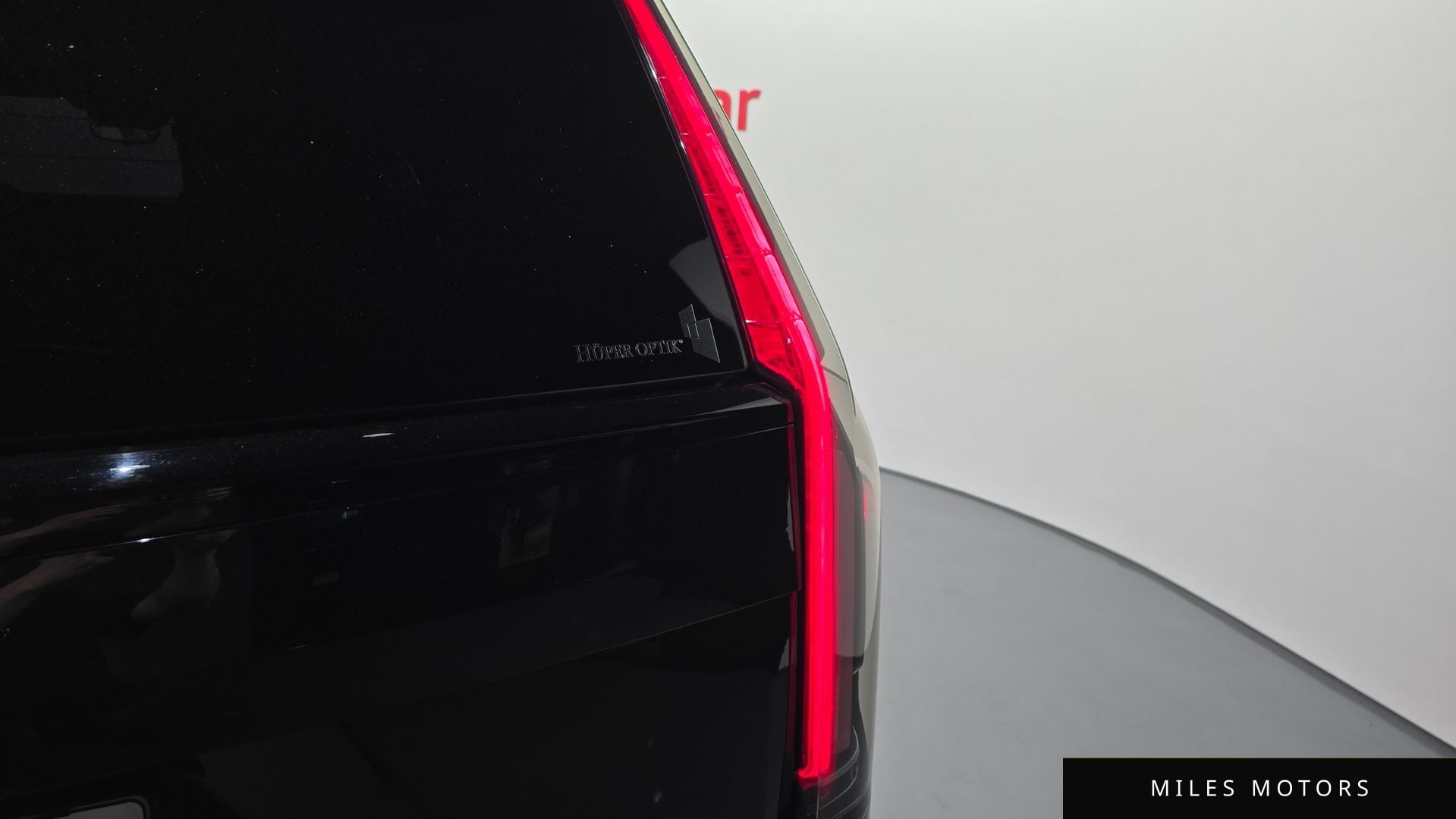 Cadillac Escalade 2023 — миниатюра 9