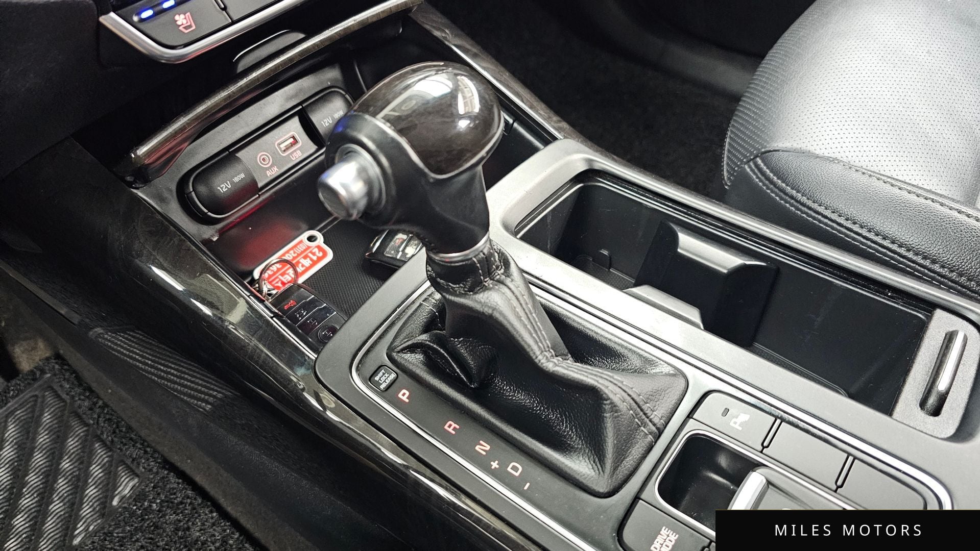 Kia Sorento 2015 — миниатюра 12