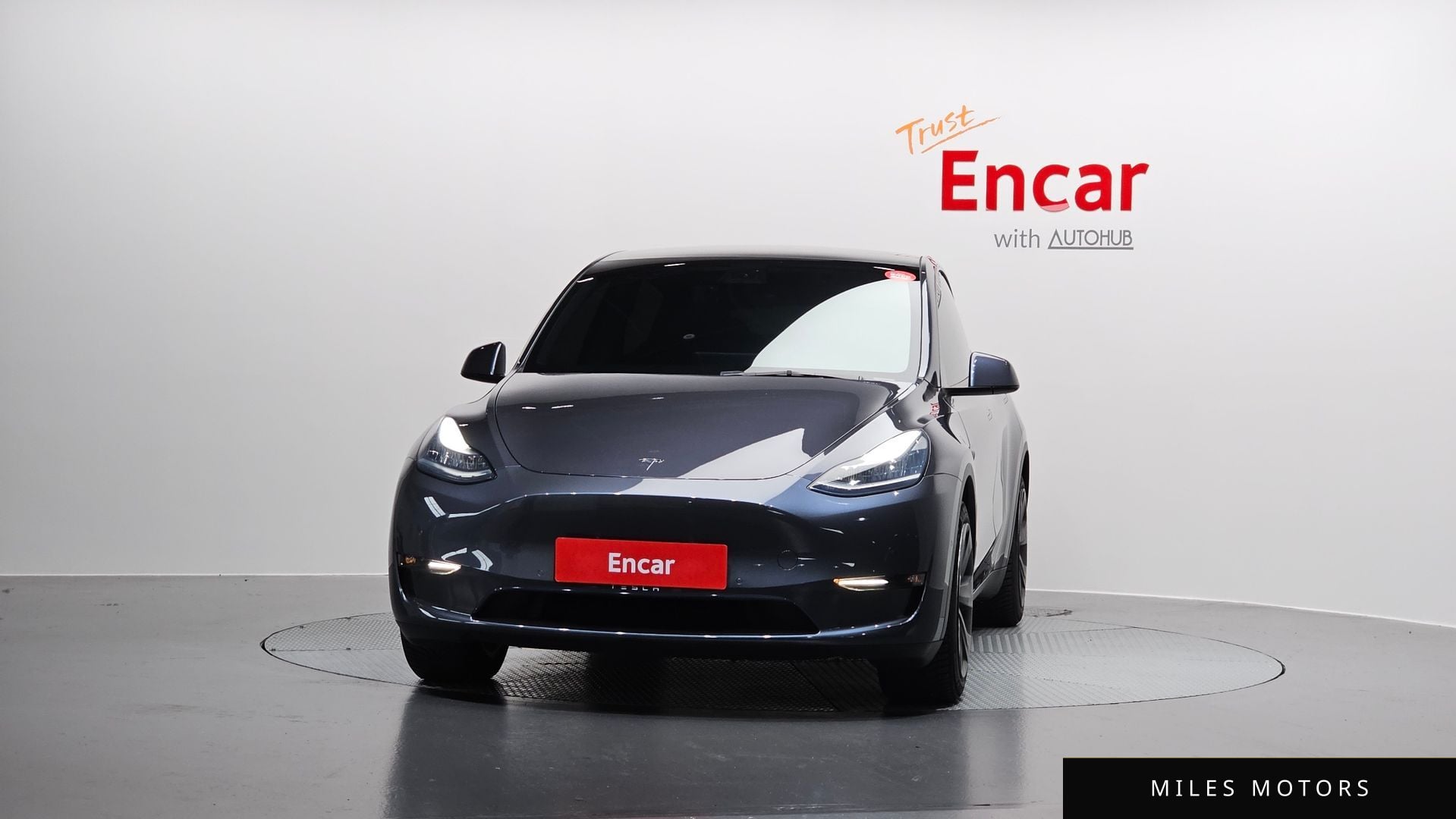 Tesla Model Y 2021 — миниатюра 3