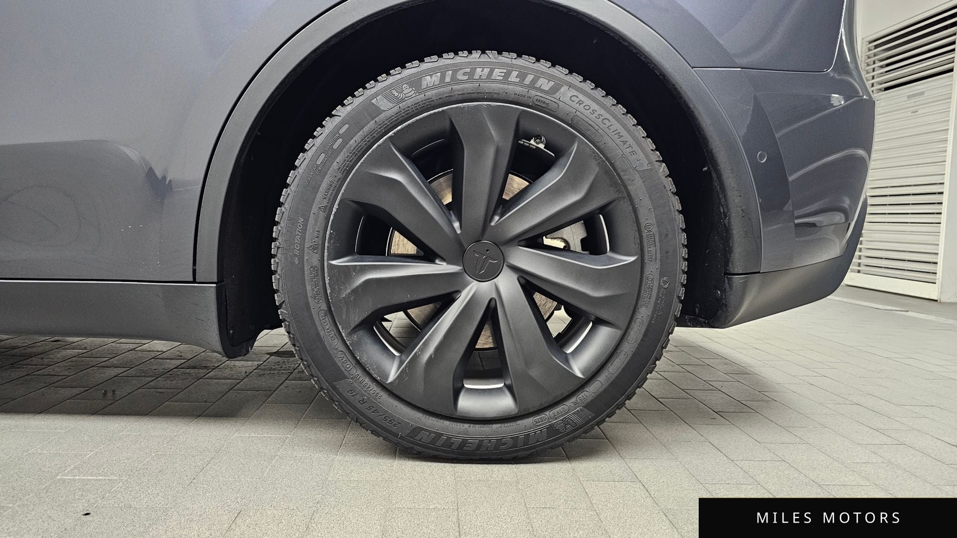 Tesla Model Y 2021 — миниатюра 7