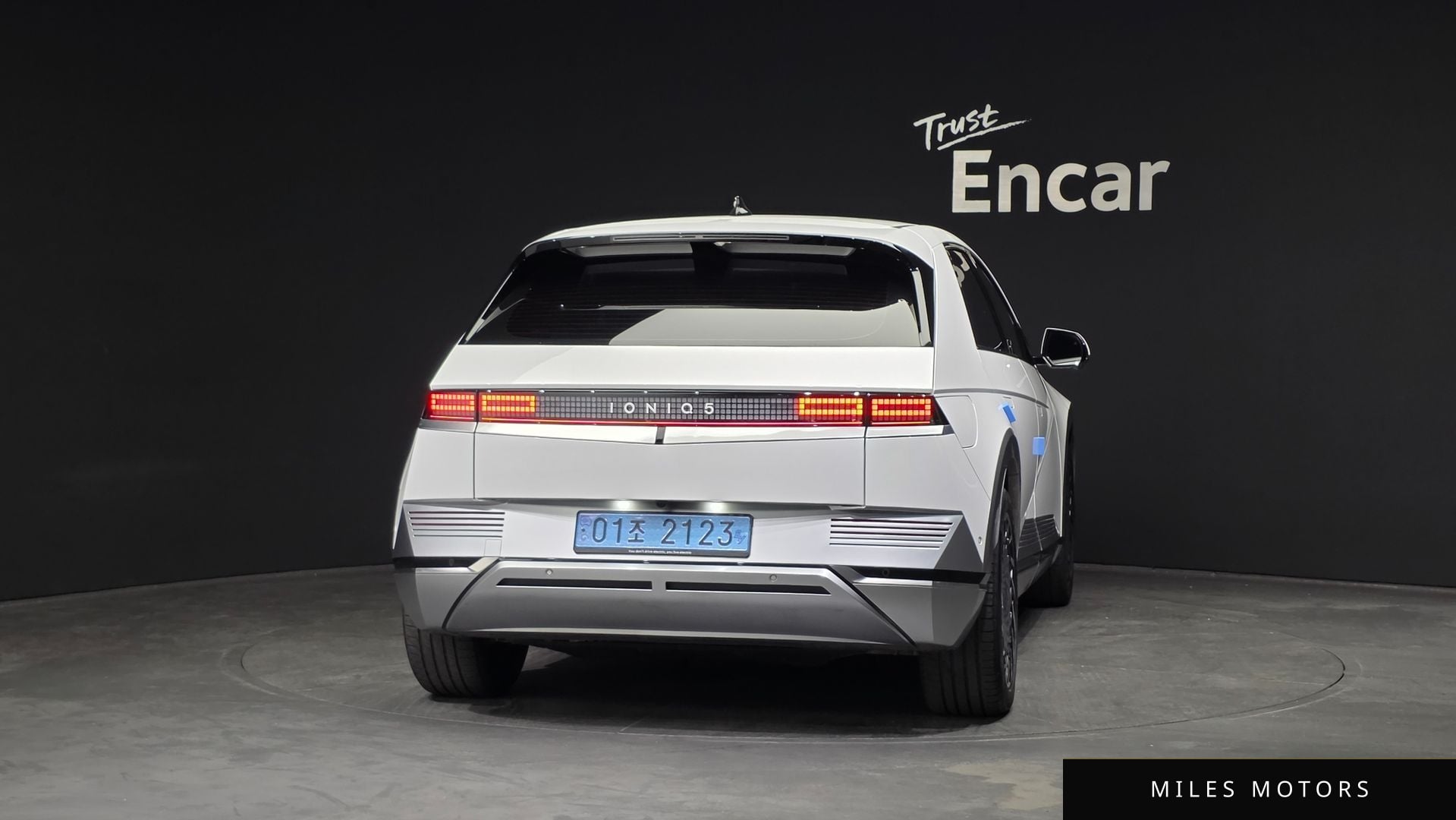 Hyundai Ioniq5 2022 — миниатюра 4