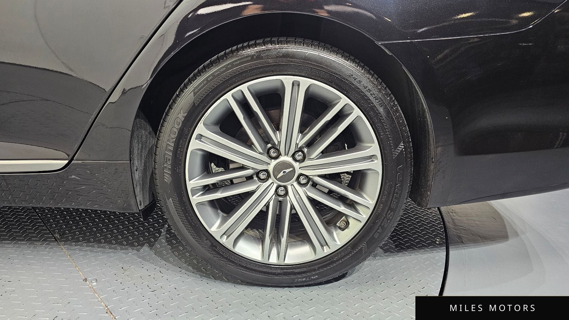 Genesis G80 2017 — миниатюра 7
