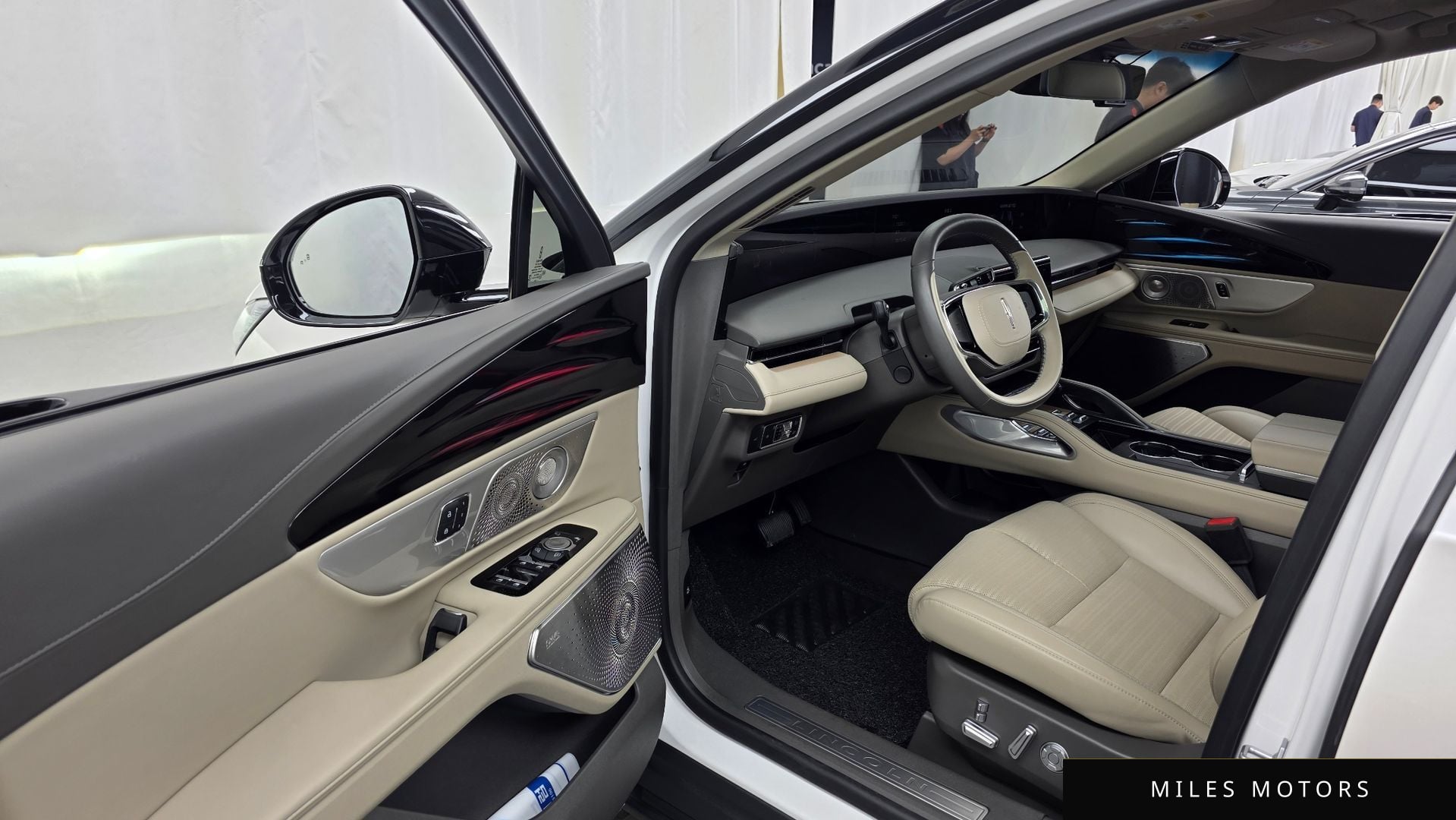 Lincoln Nautilus 2024 — миниатюра 10