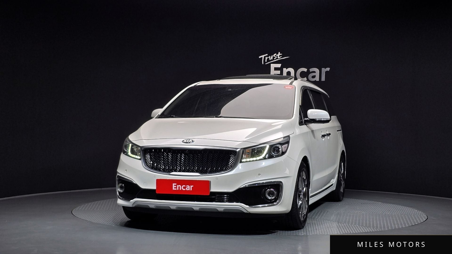 Kia Canival 2017 — миниатюра 3