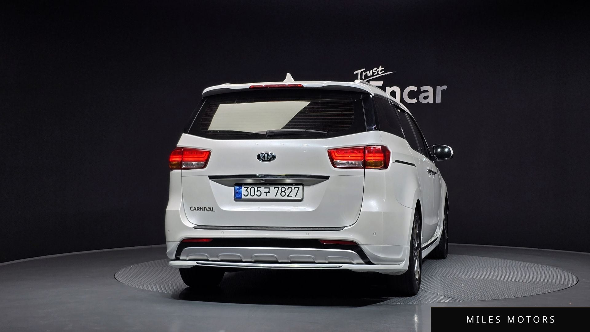 Kia Canival 2017 — миниатюра 4