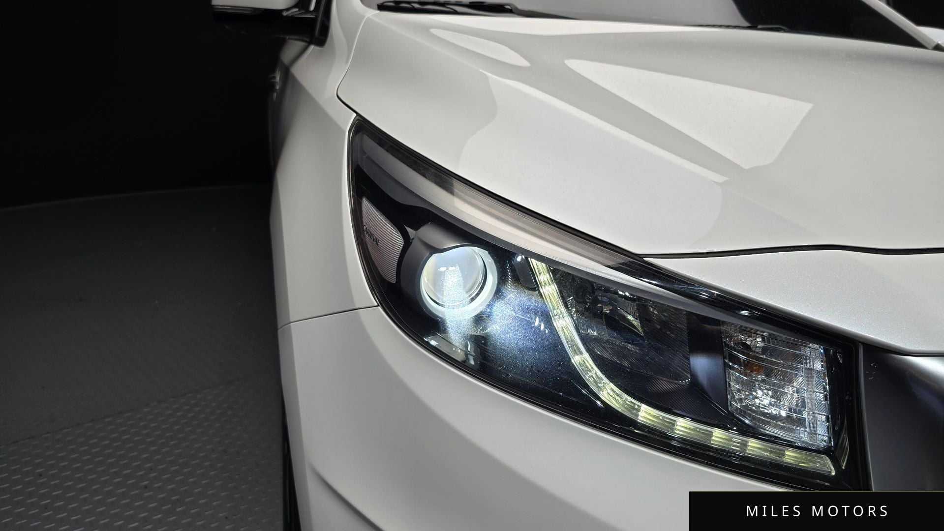 Kia Canival 2017 — миниатюра 8