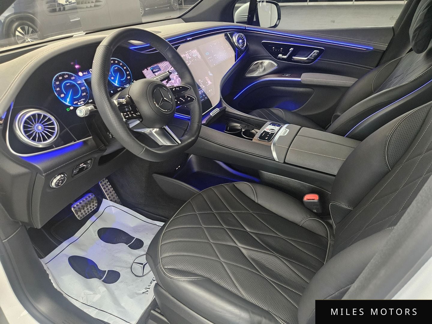 Mercedes-Benz EQS SUV X296 2024 — миниатюра 8