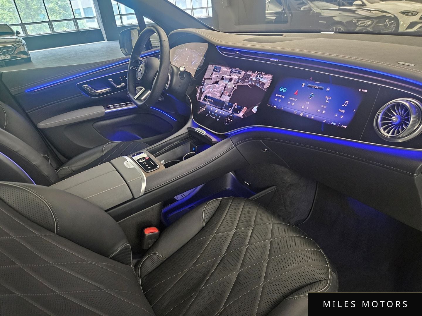Mercedes-Benz EQS SUV X296 2024 — миниатюра 10