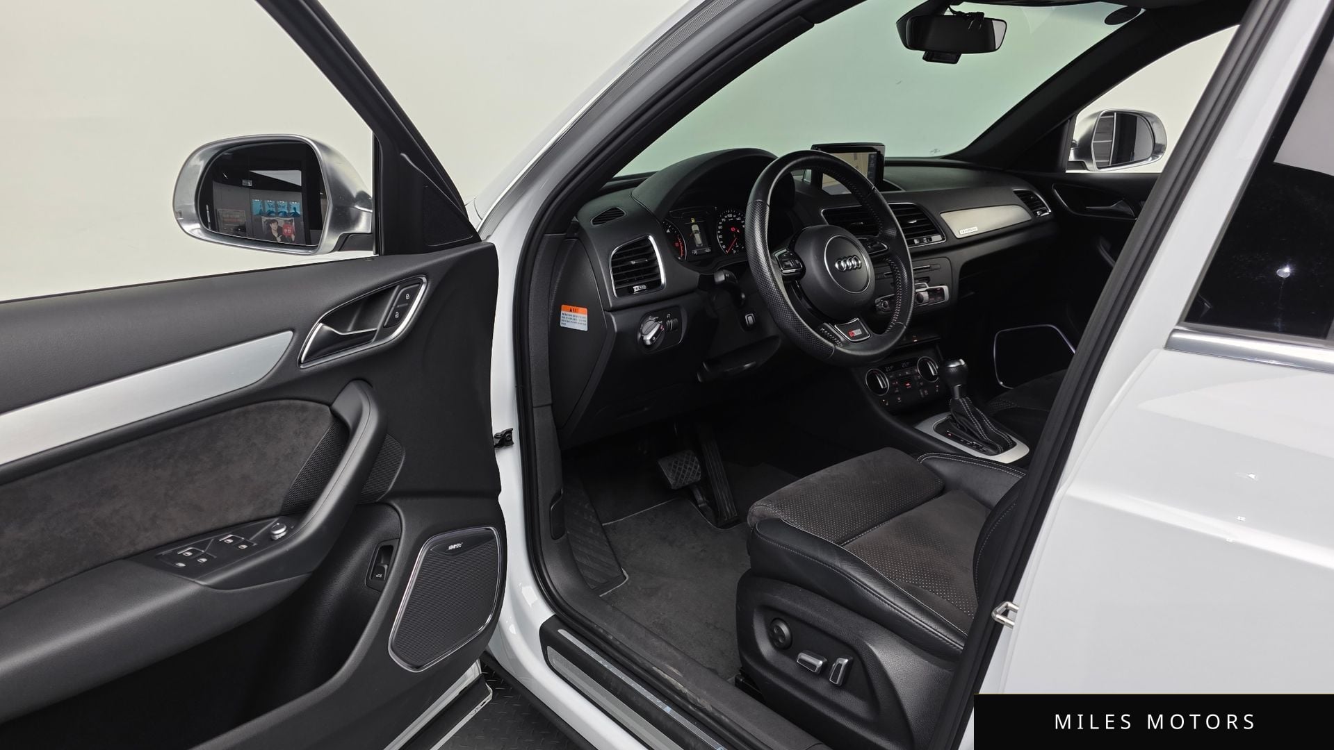 Audi Q3 2016 — миниатюра 10