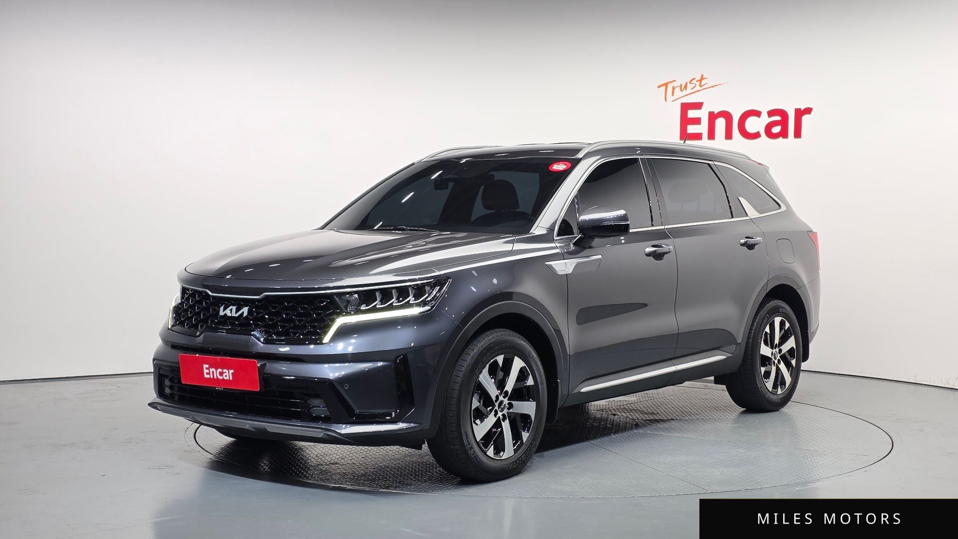 Kia Sorento 2022 — фото 1 из 12