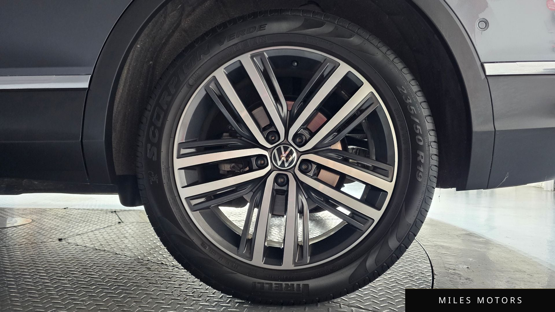 Volkswagen Tiguan 2023 — миниатюра 7