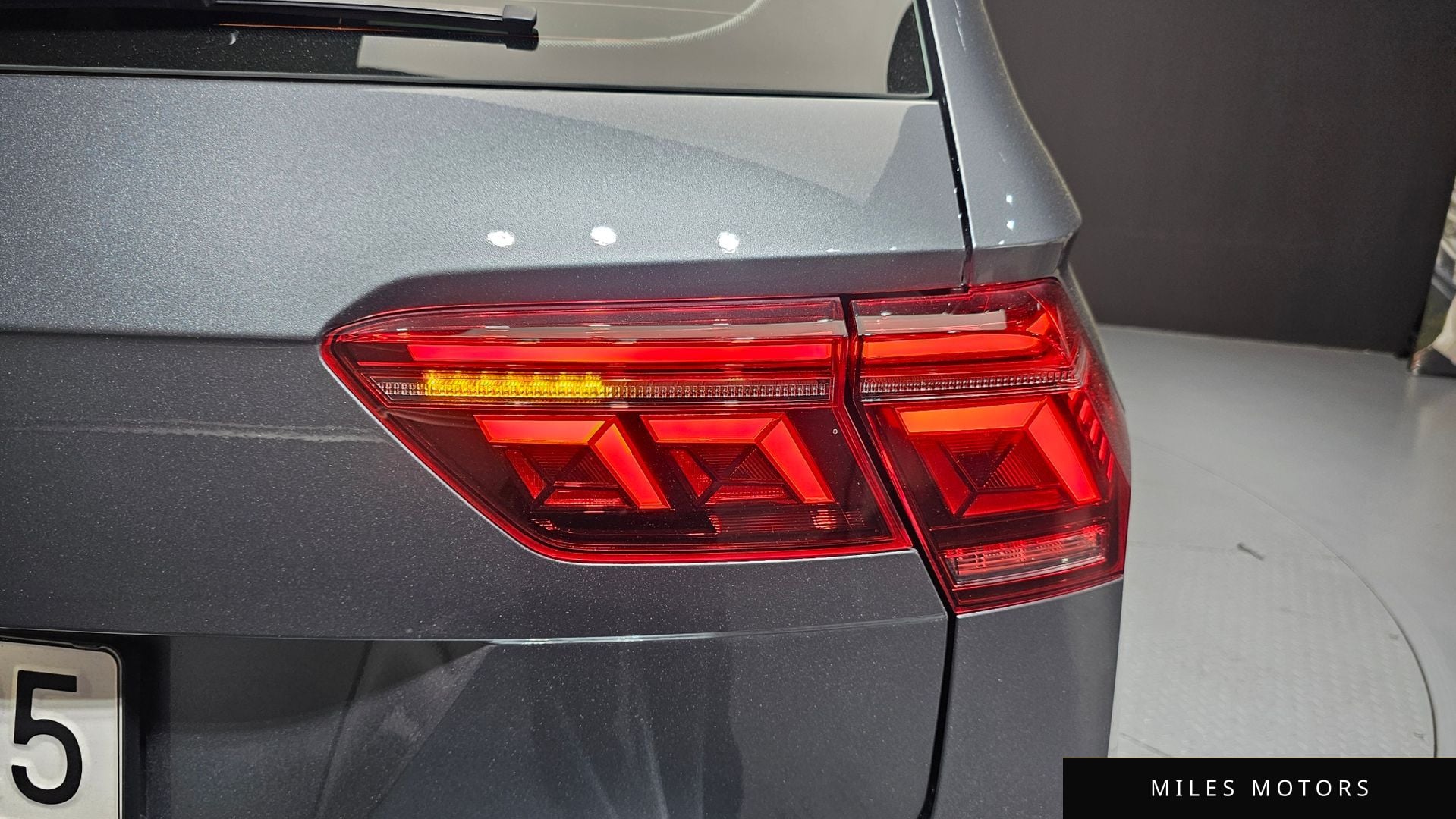 Volkswagen Tiguan 2023 — миниатюра 9