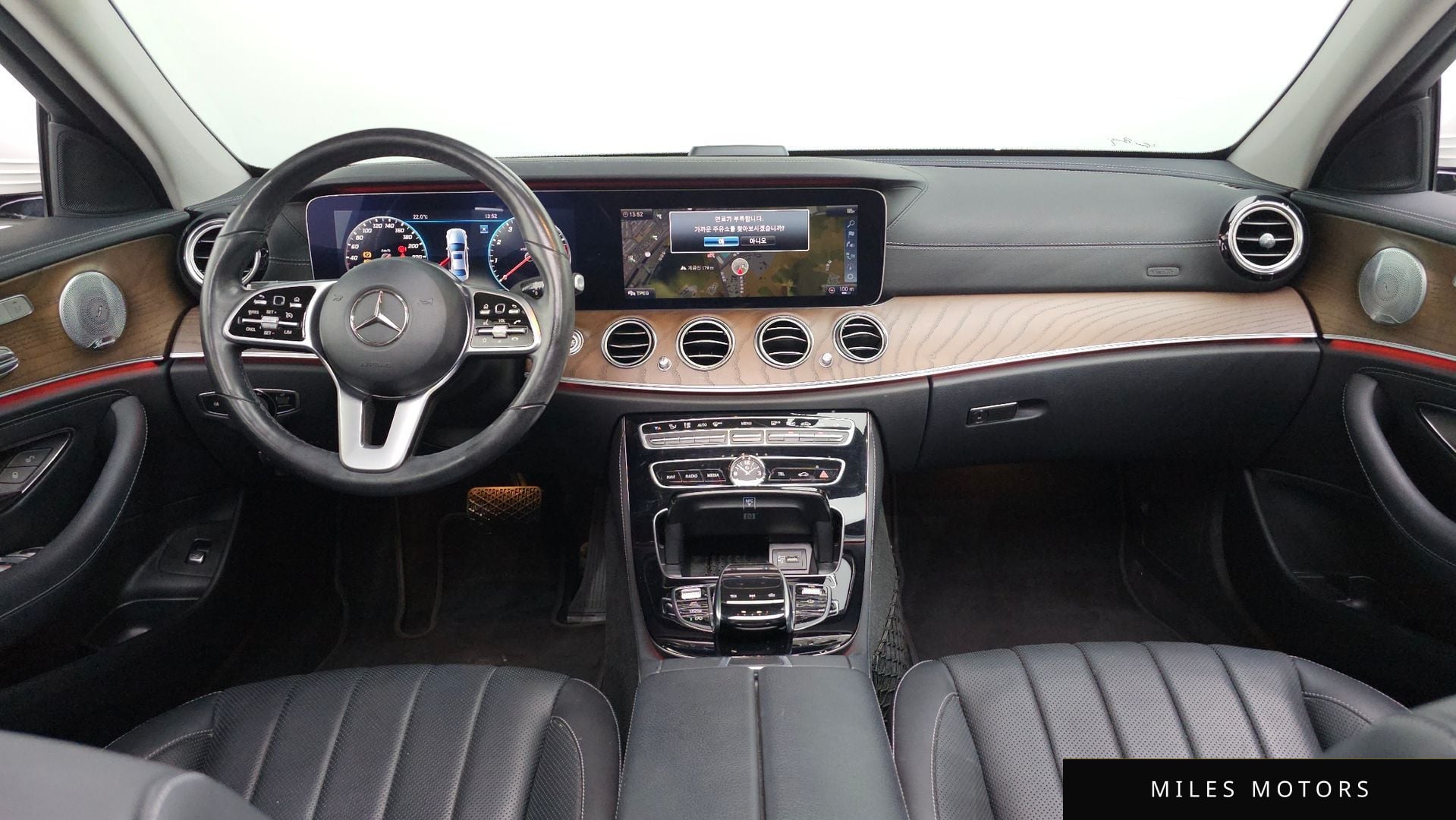 Mercedes-Benz E-Class W213 2019 — миниатюра 10