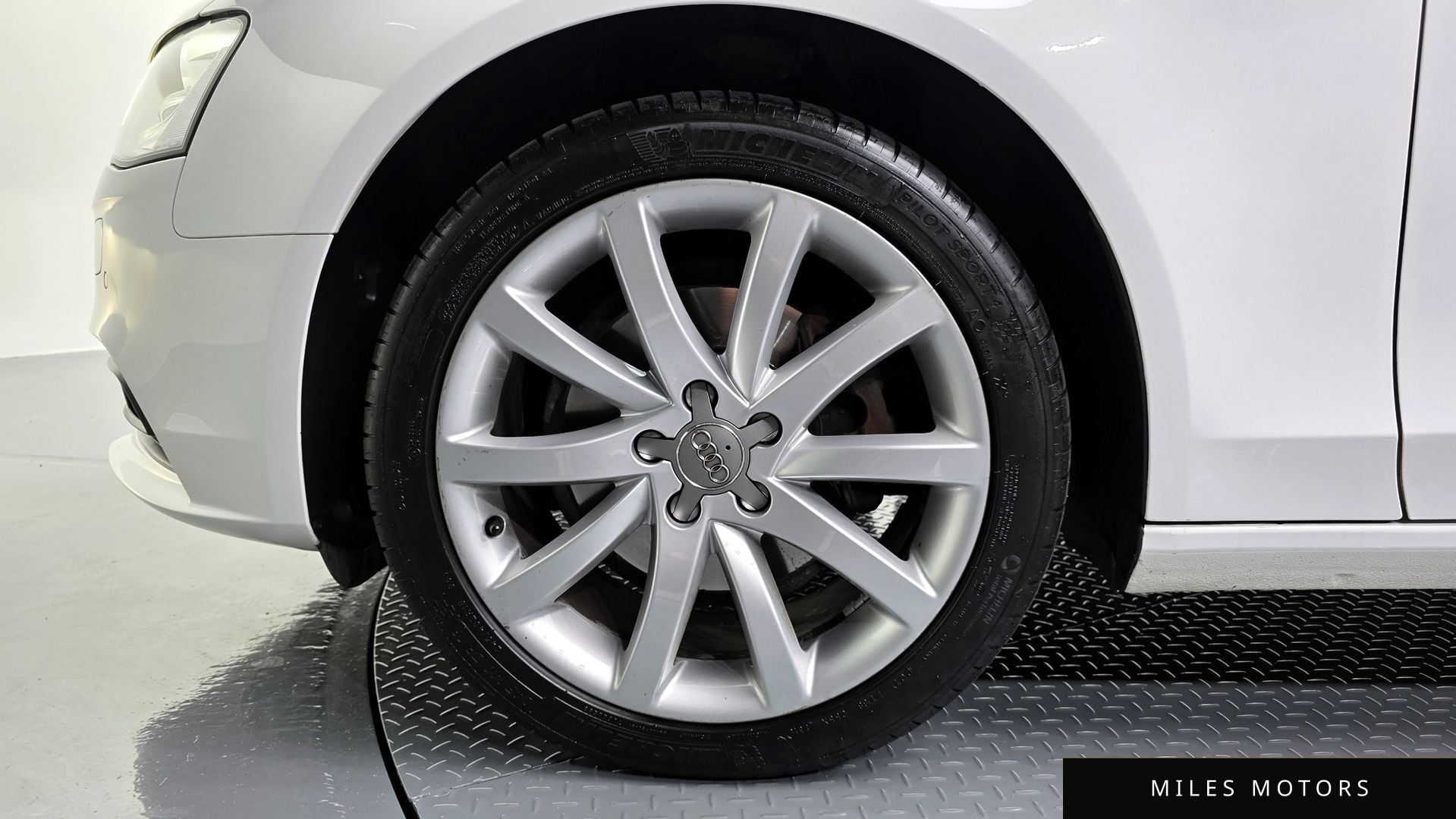 Audi A4 2013 — миниатюра 5