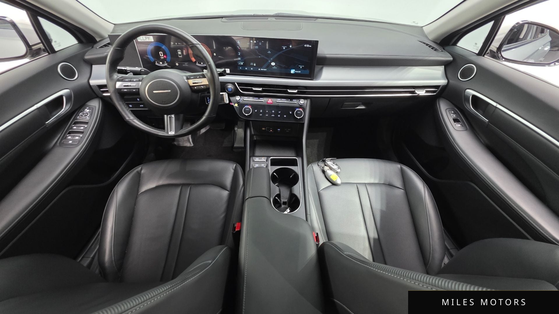Hyundai Sonata 2025 — миниатюра 10