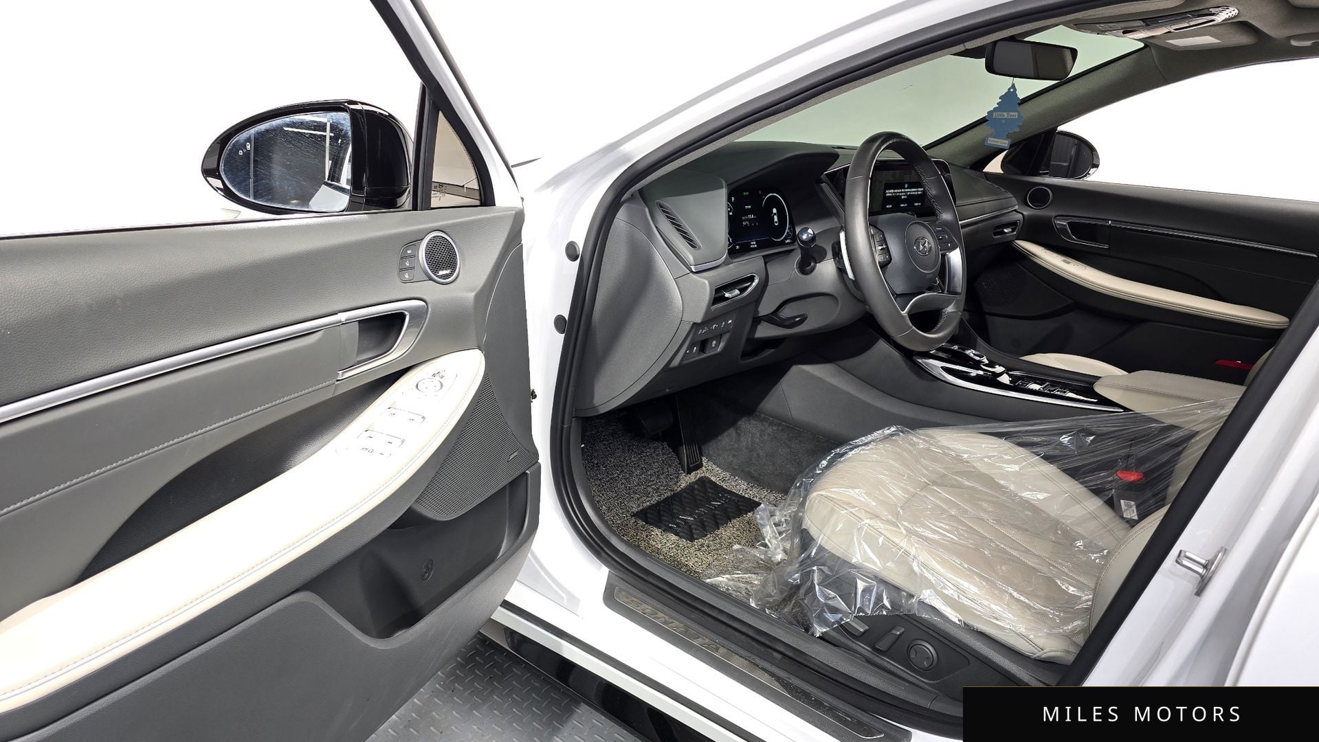 Hyundai Sonata 2023 — миниатюра 12