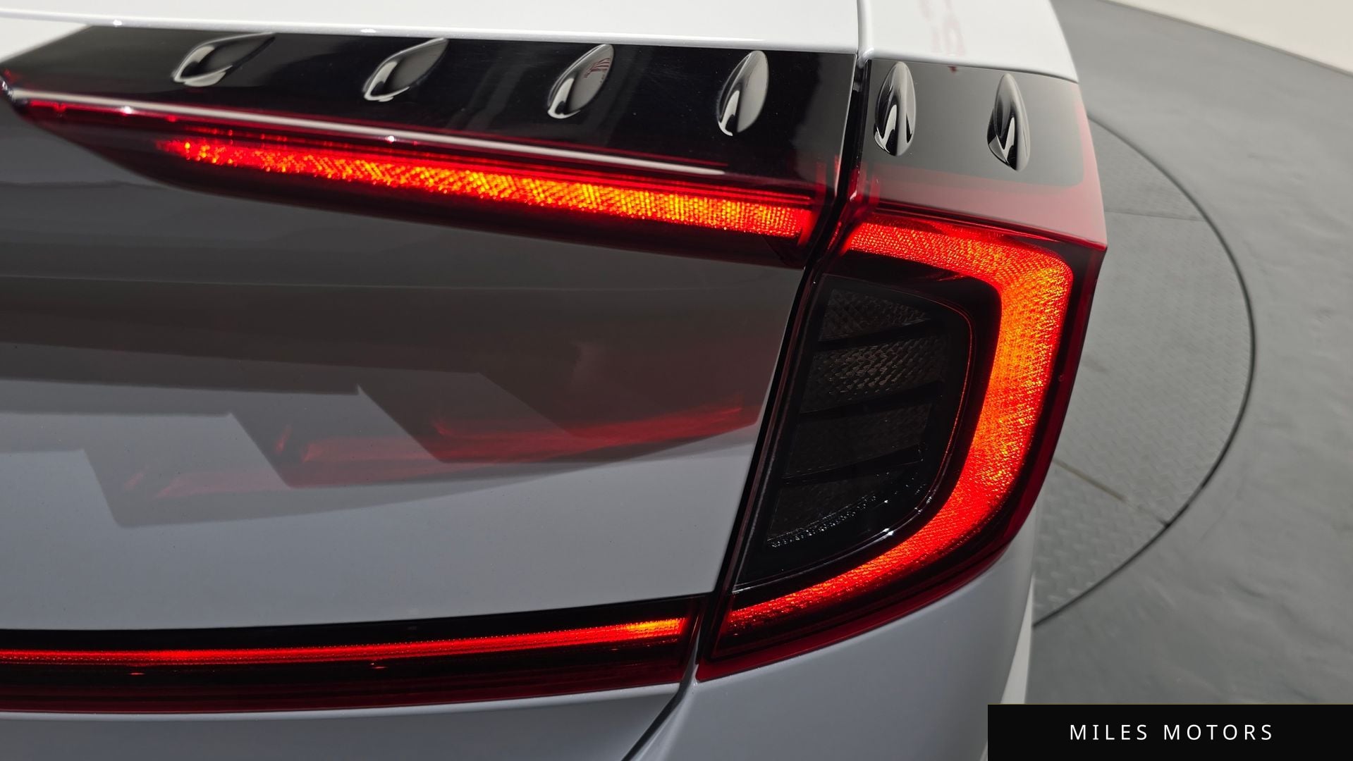 Hyundai Sonata 2023 — миниатюра 8