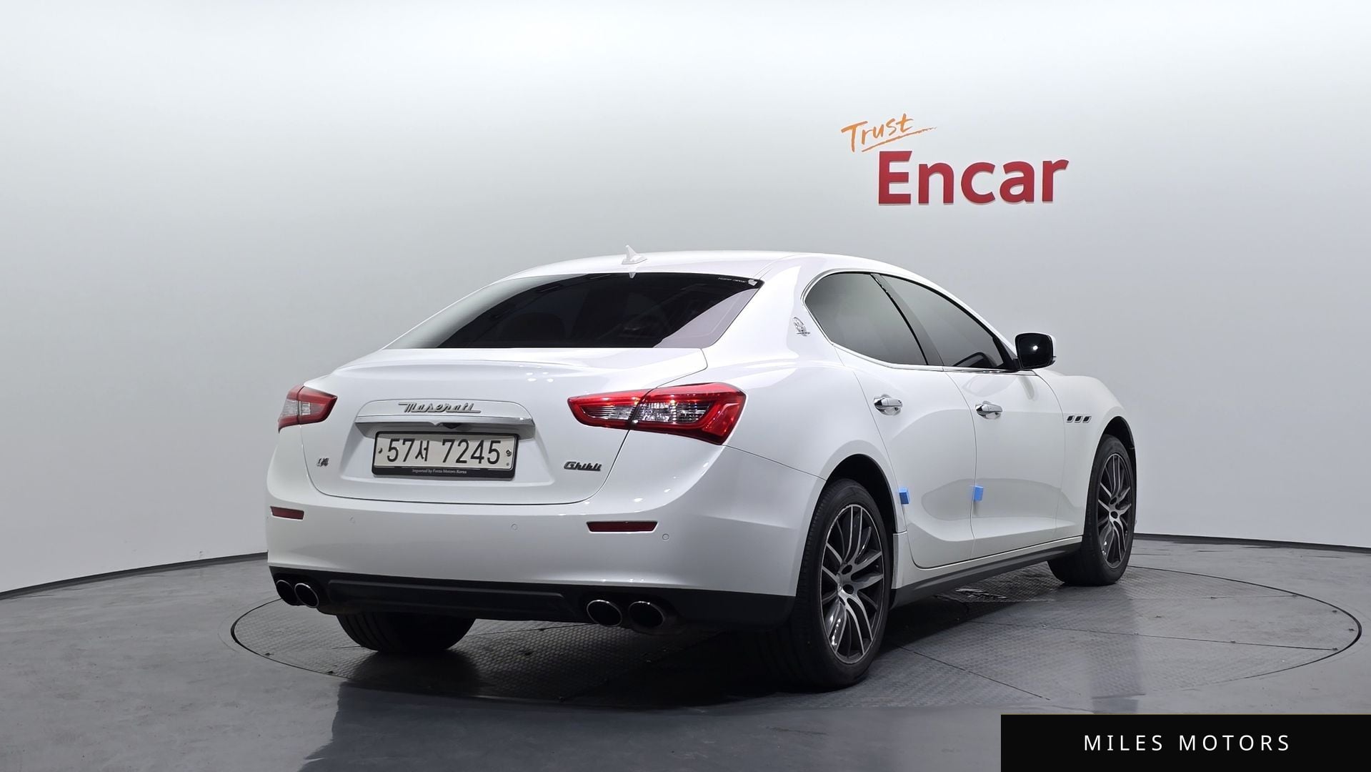 Maserati Ghibli 2014 — миниатюра 2