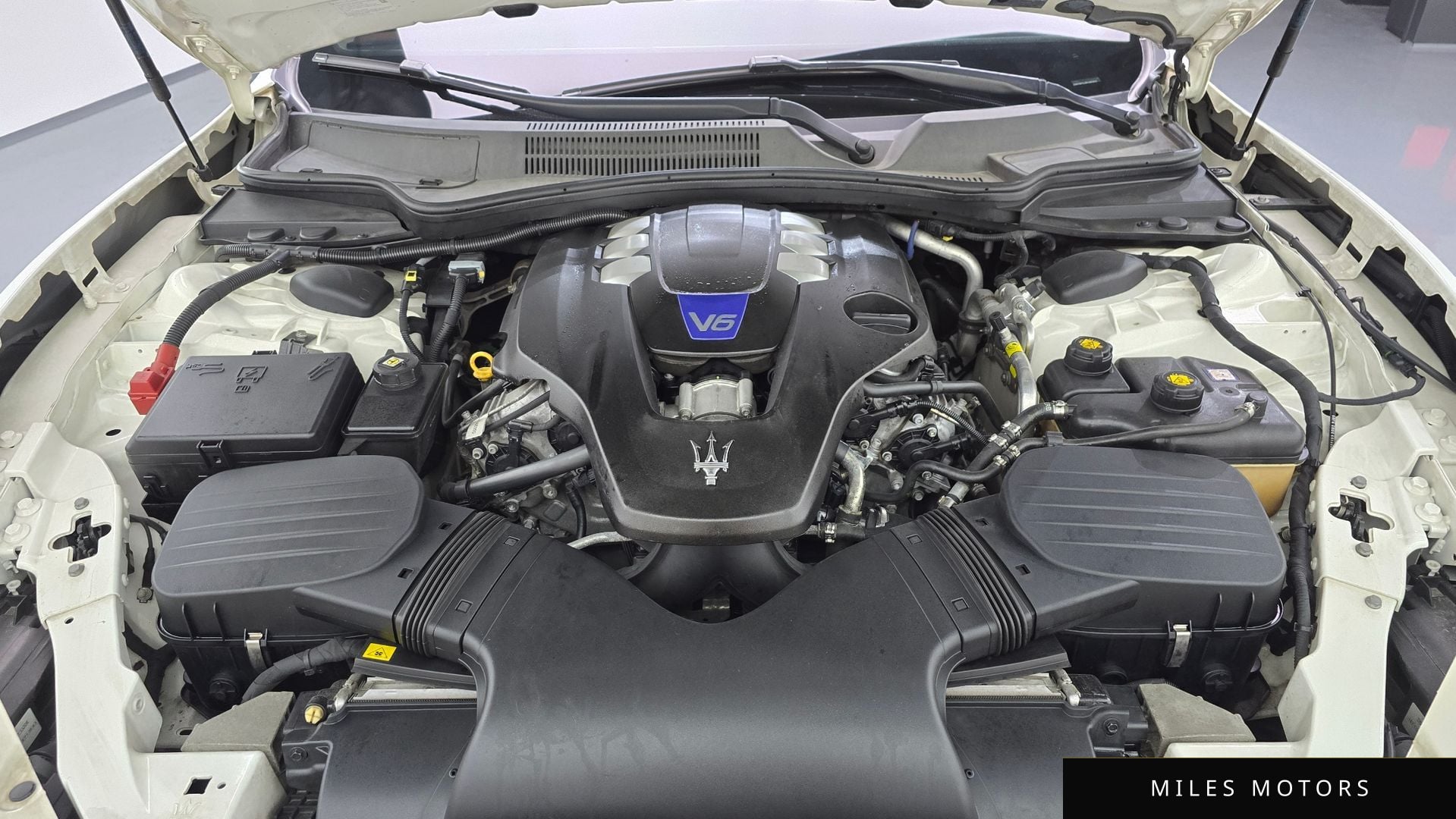 Maserati Ghibli 2014 — миниатюра 6