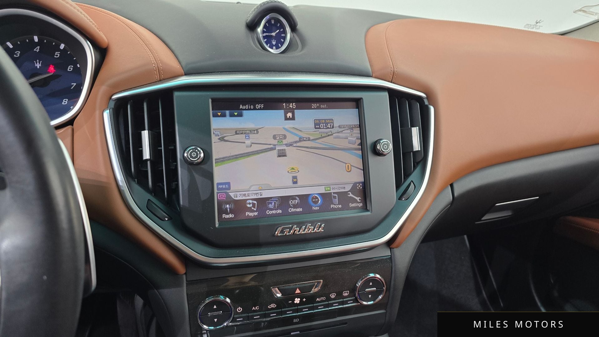 Maserati Ghibli 2014 — миниатюра 11