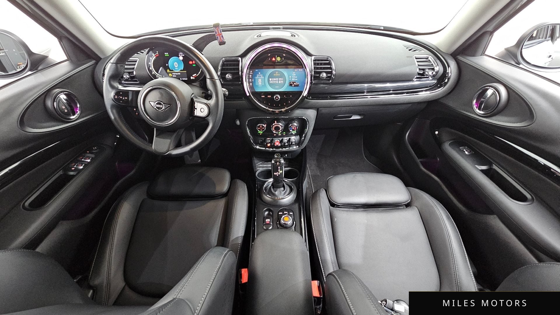 MINI Clubman 2022 — миниатюра 10
