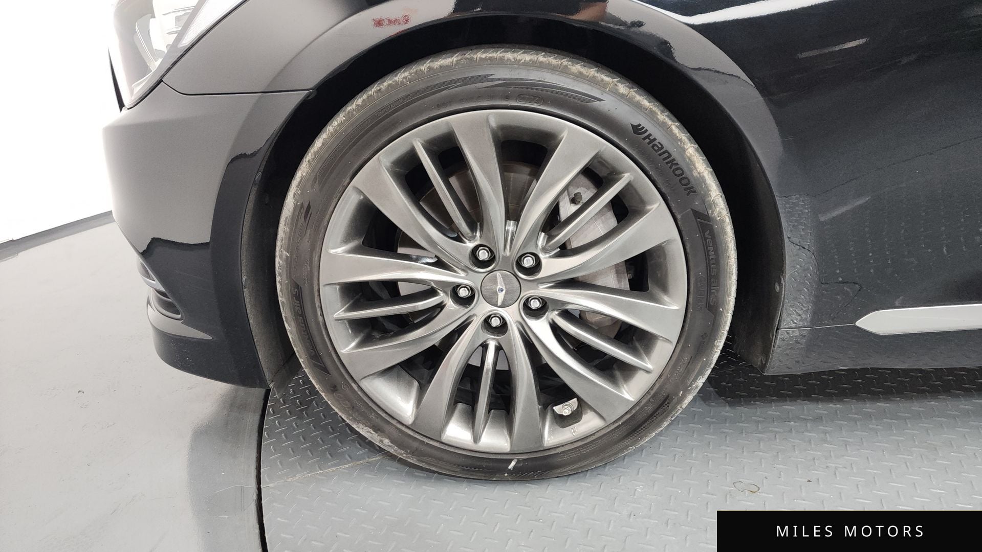 Hyundai Genesis 2016 — миниатюра 5