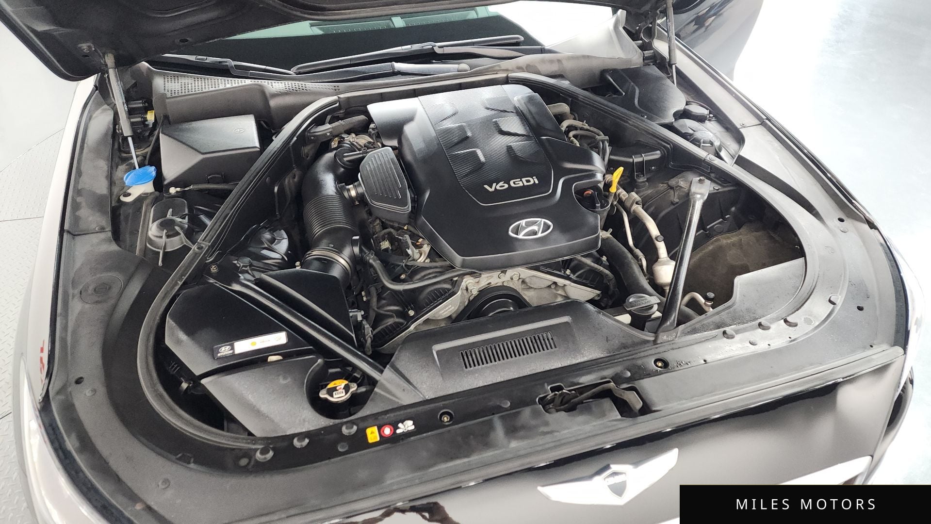 Hyundai Genesis 2016 — миниатюра 6