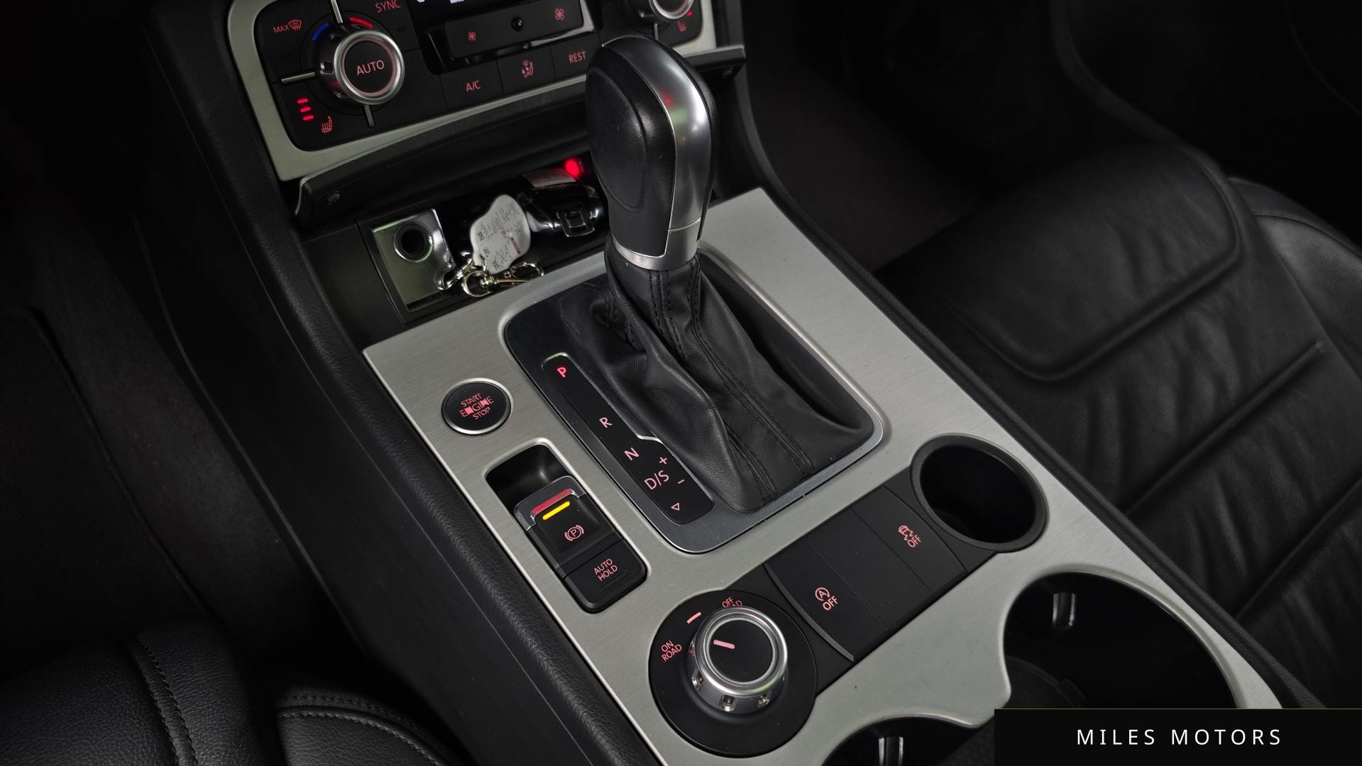 Volkswagen Touareg 2014 — миниатюра 11