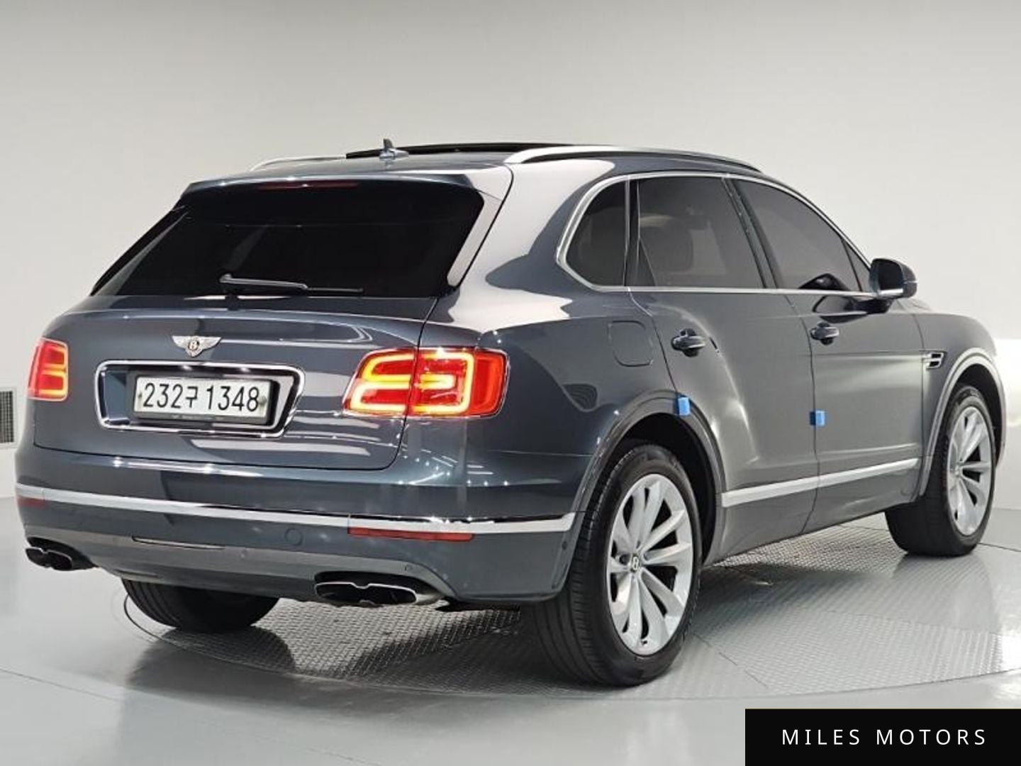 Bentley Bentayga 2019 — миниатюра 4