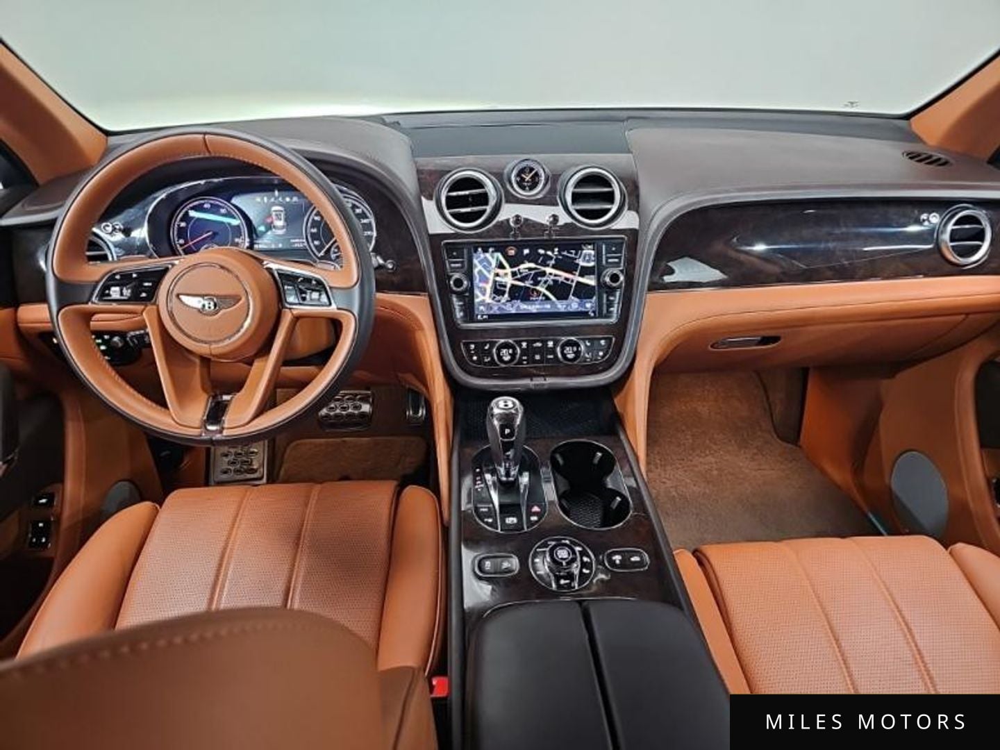 Bentley Bentayga 2019 — миниатюра 7