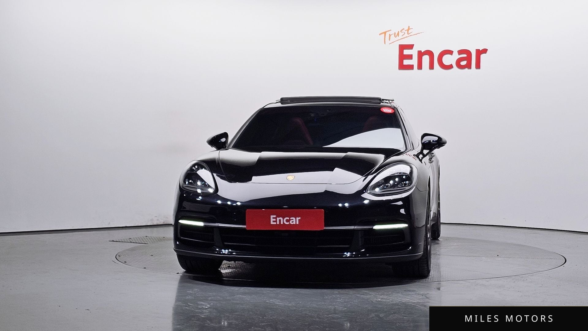 Porsche Panamera 2018 — миниатюра 3