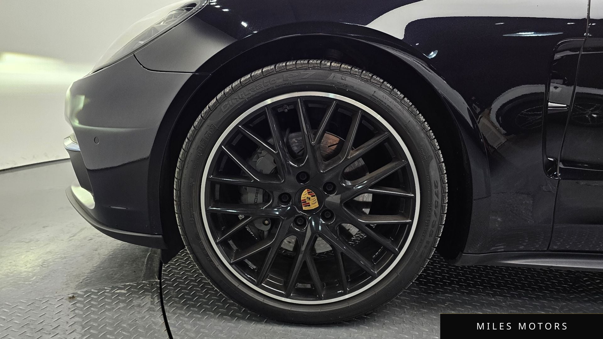 Porsche Panamera 2018 — миниатюра 5