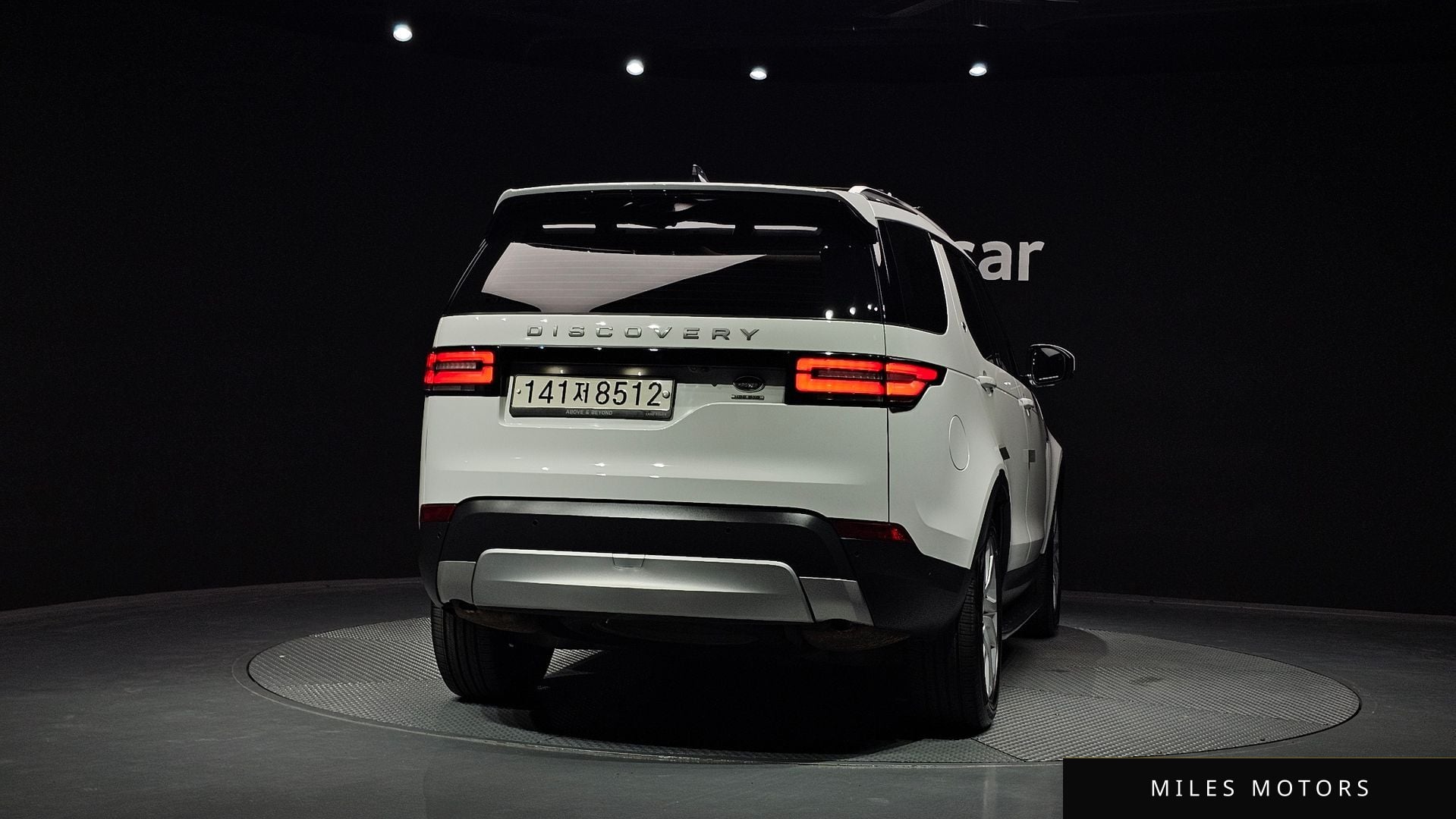 Land Rover Discovery 2019 — миниатюра 4