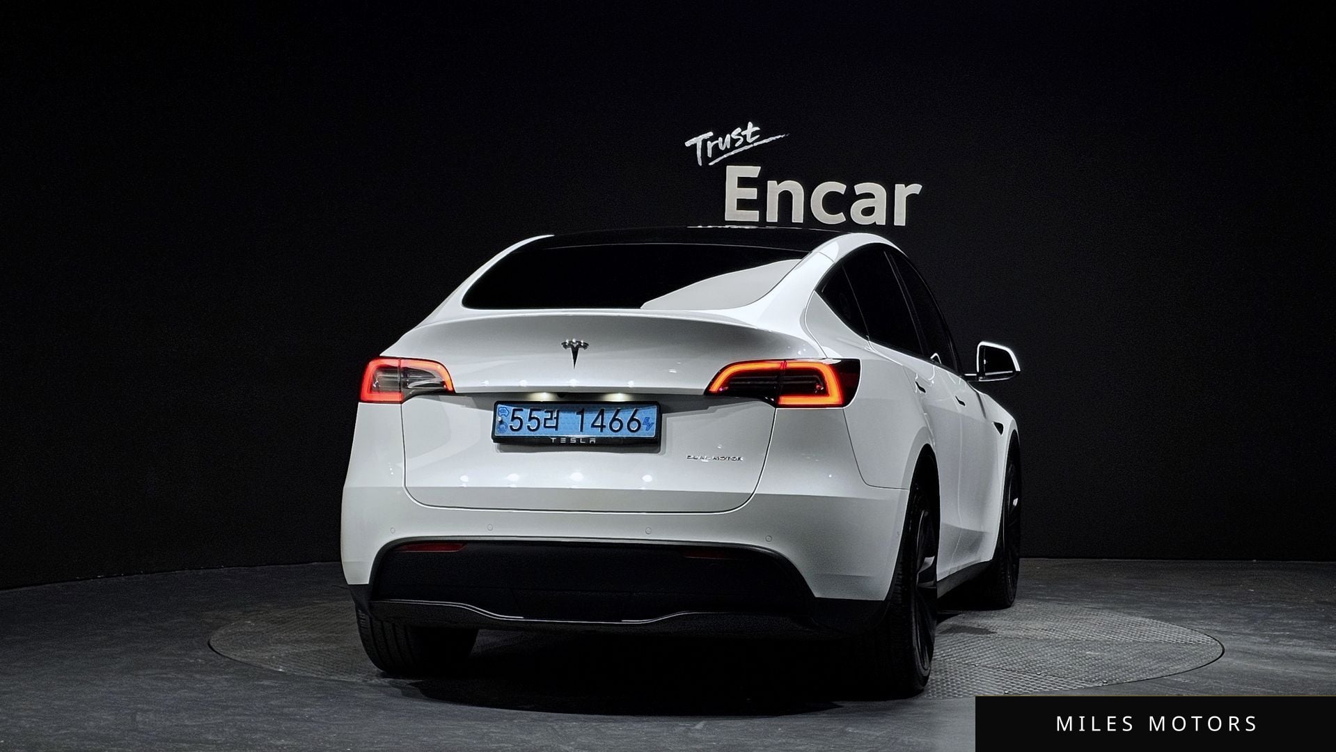 Tesla Model Y 2022 — миниатюра 3