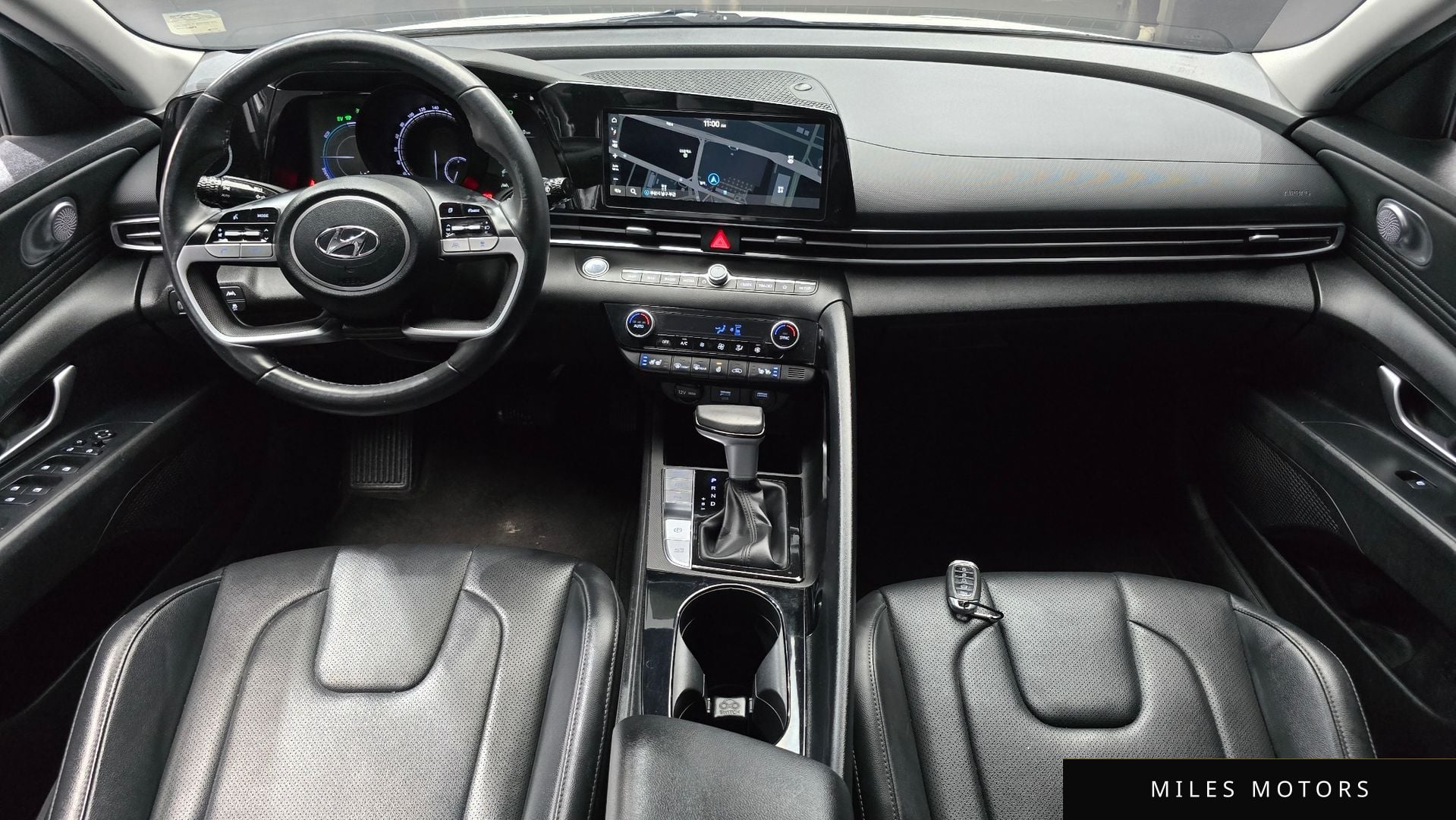 Hyundai AVANTE 2023 — миниатюра 10